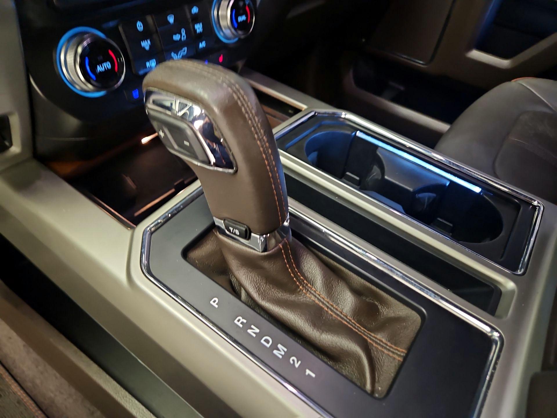 Thumbnail: 2015 Ford F-150 - 17