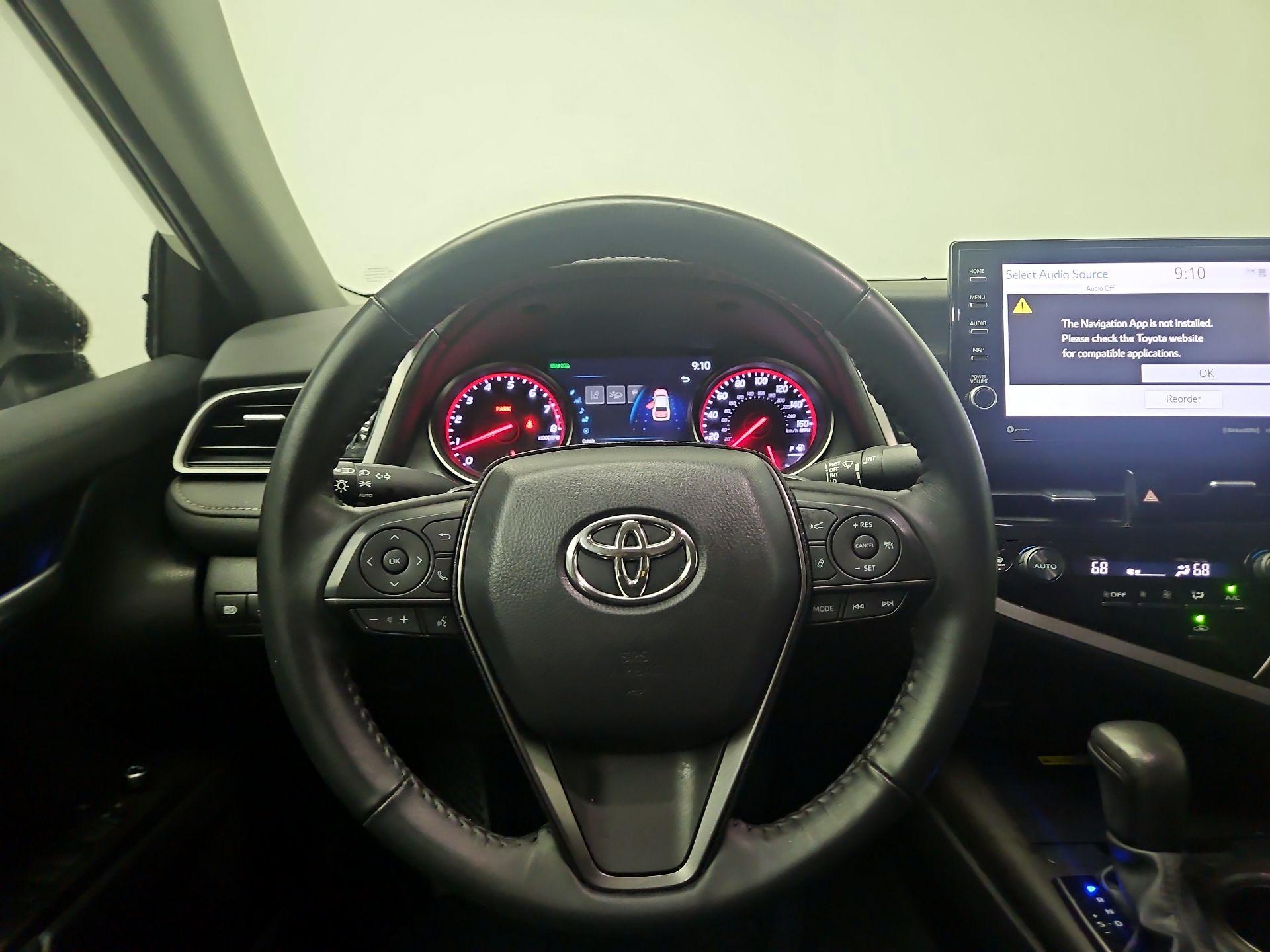 Thumbnail: 2023 Toyota Camry - 10