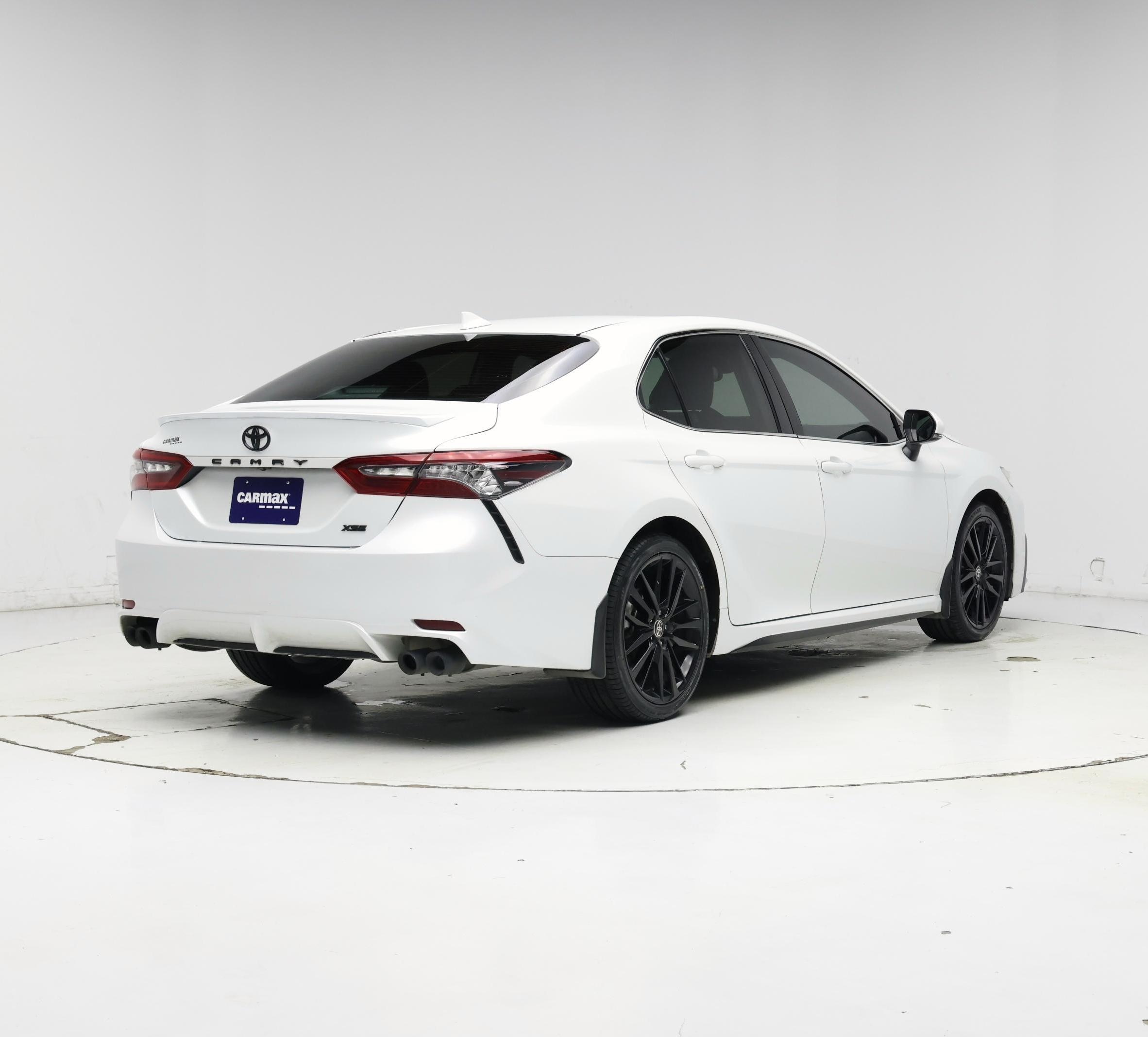 Thumbnail: 2023 Toyota Camry - 8