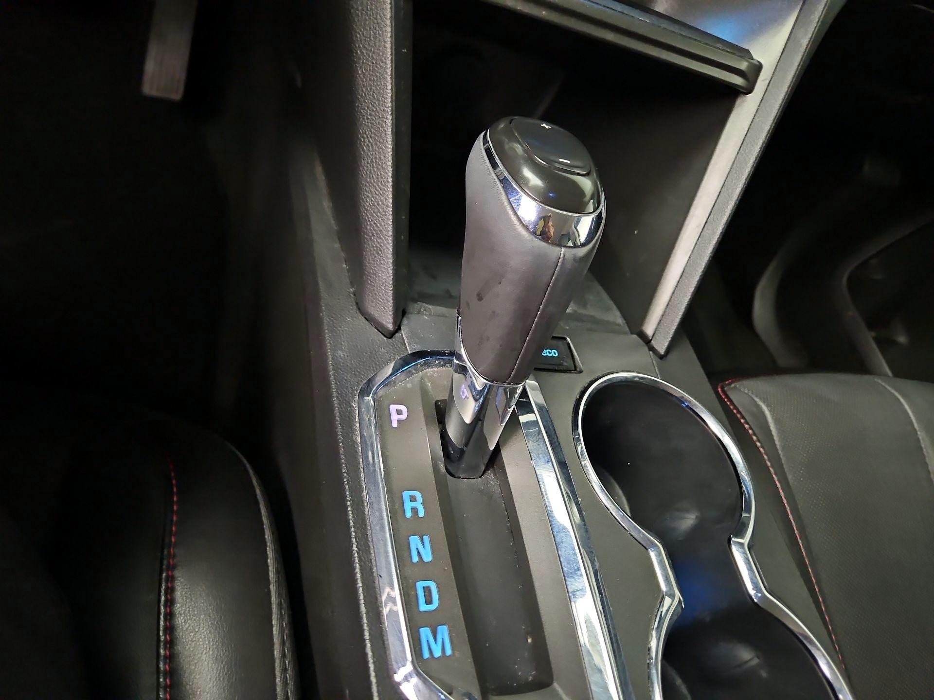 Thumbnail: 2017 Chevrolet Equinox - 16