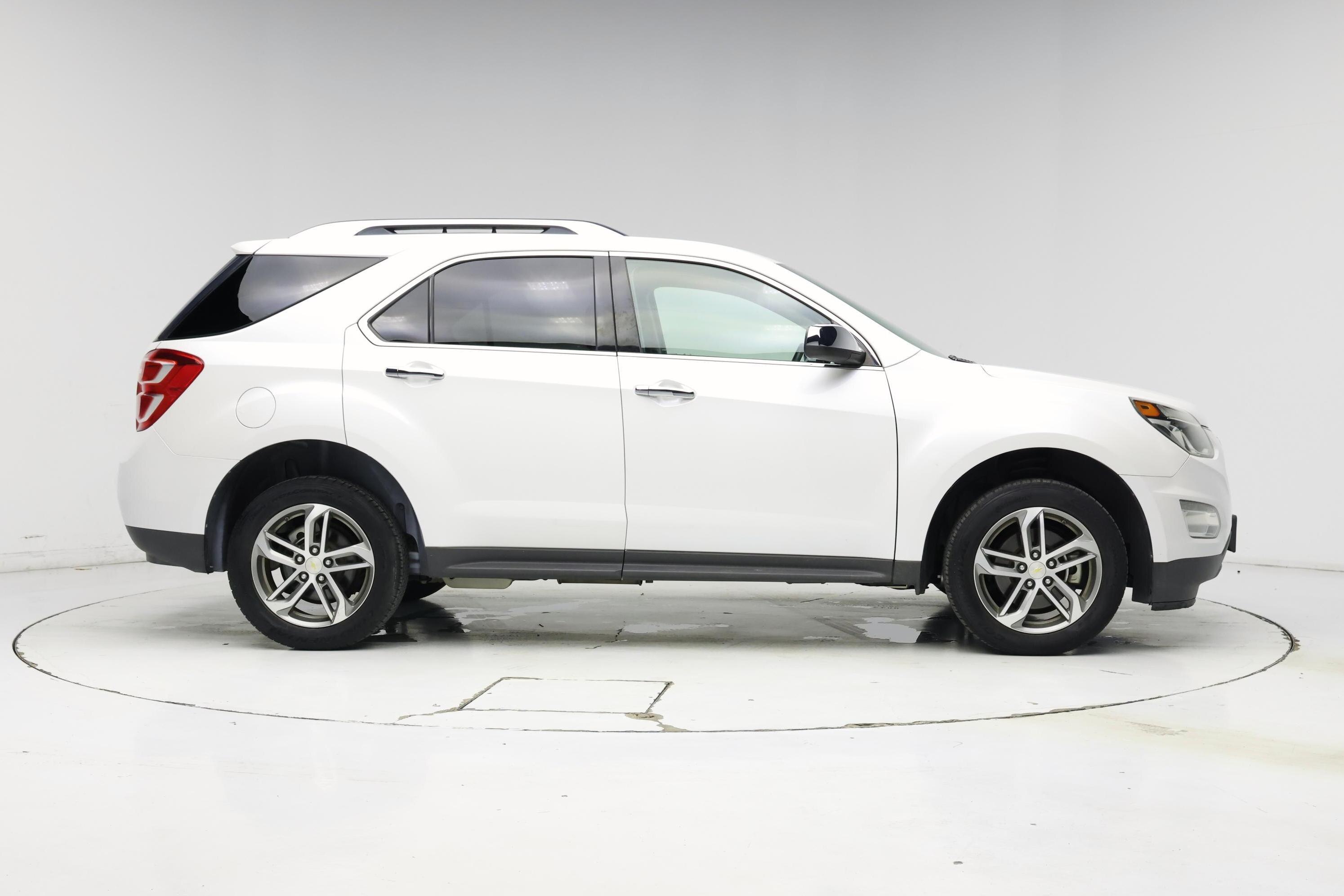 Thumbnail: 2017 Chevrolet Equinox - 7