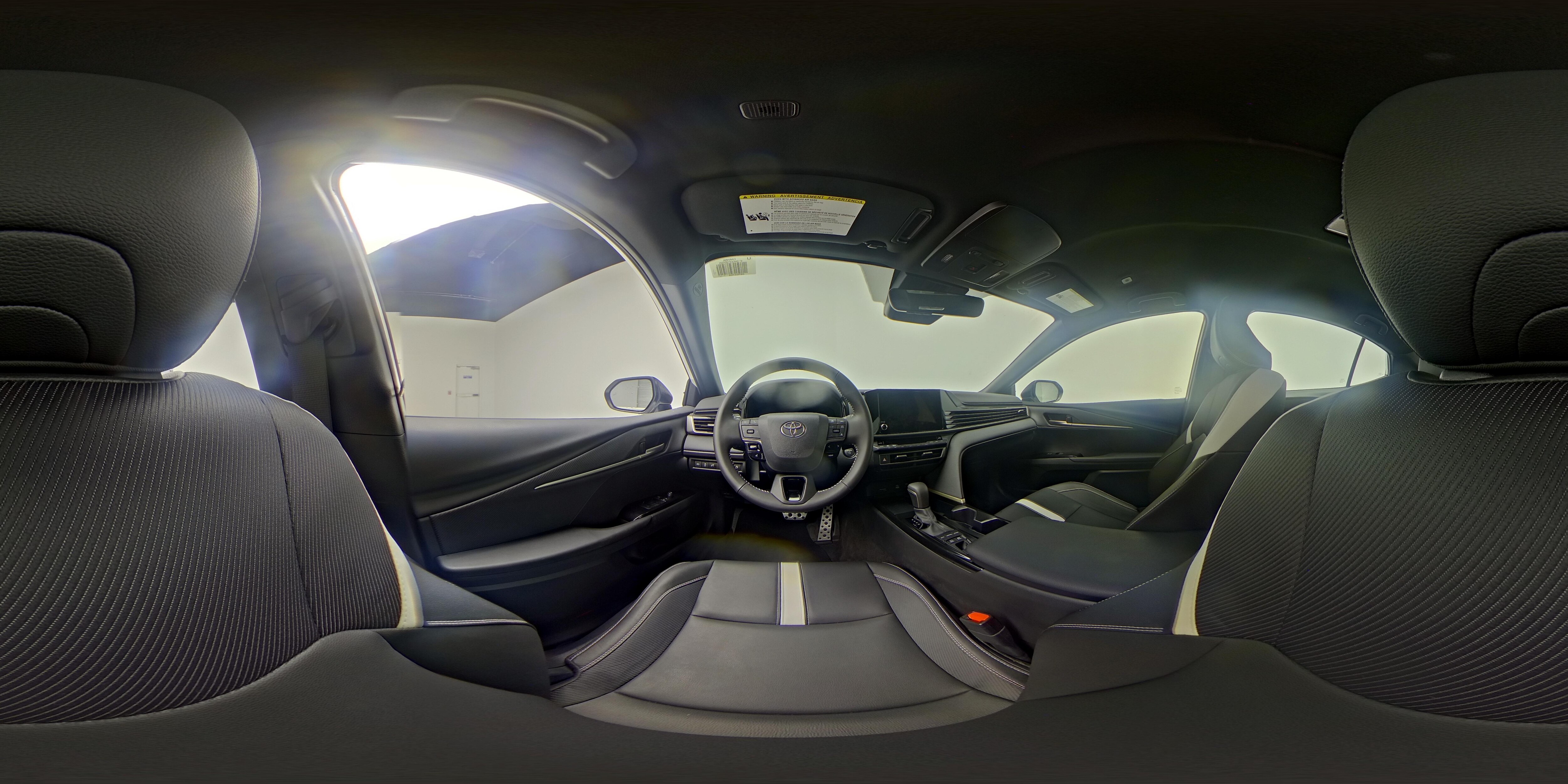 2026 Toyota Camry SE - Photo 26