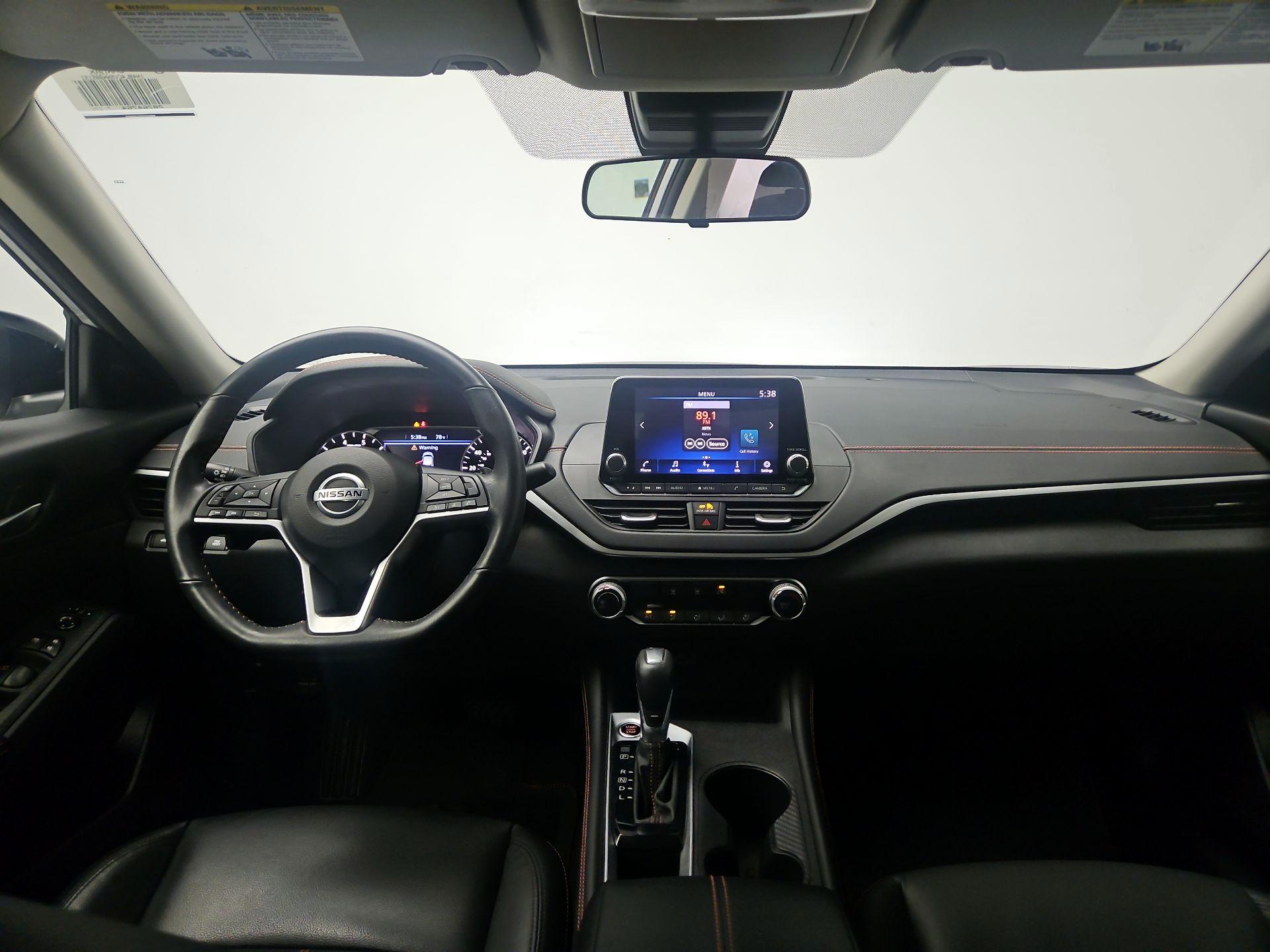 Thumbnail: 2022 Nissan Altima - 9