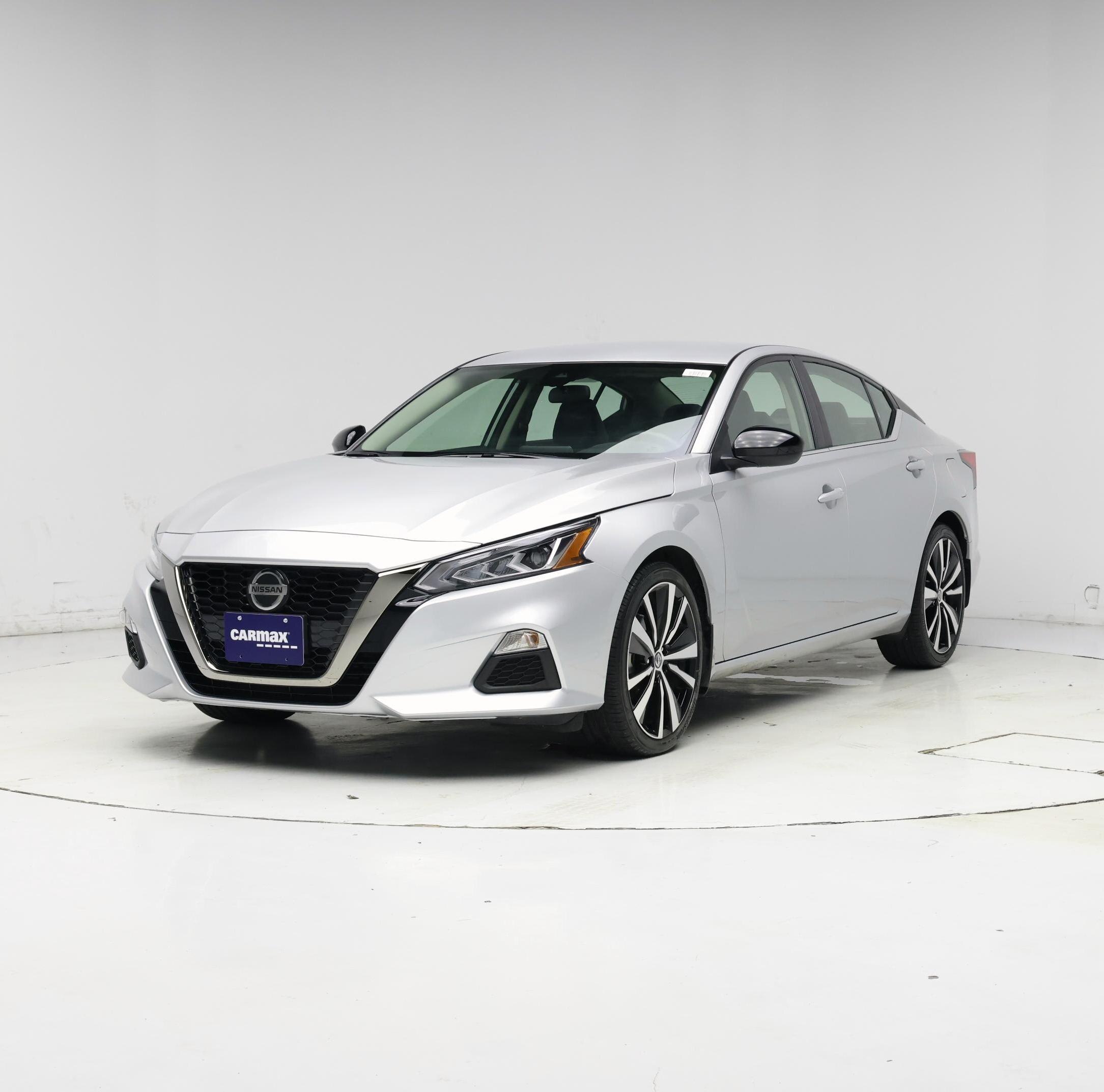Thumbnail: 2022 Nissan Altima - 4