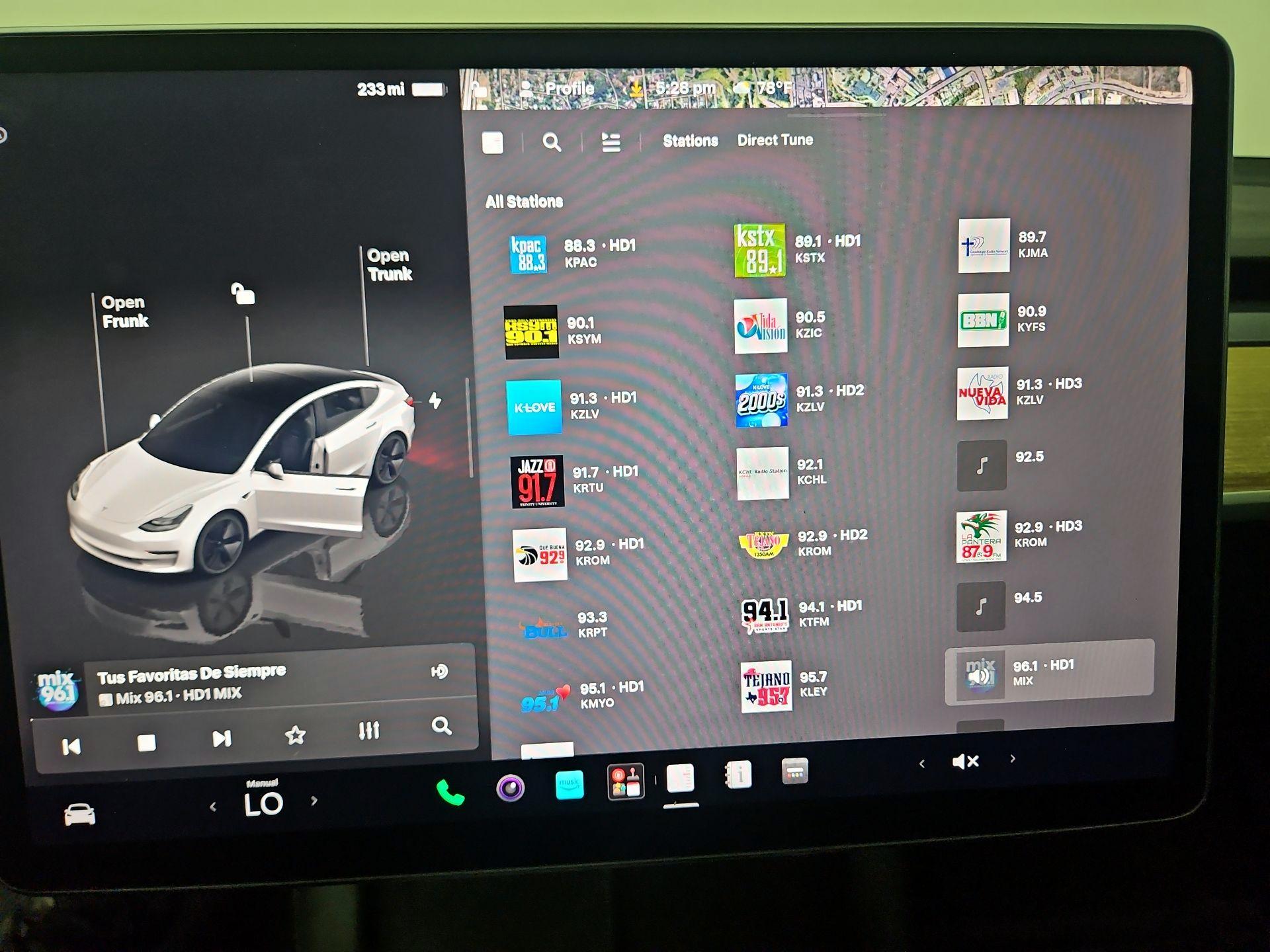 Thumbnail: 2023 Tesla Model 3 - 15