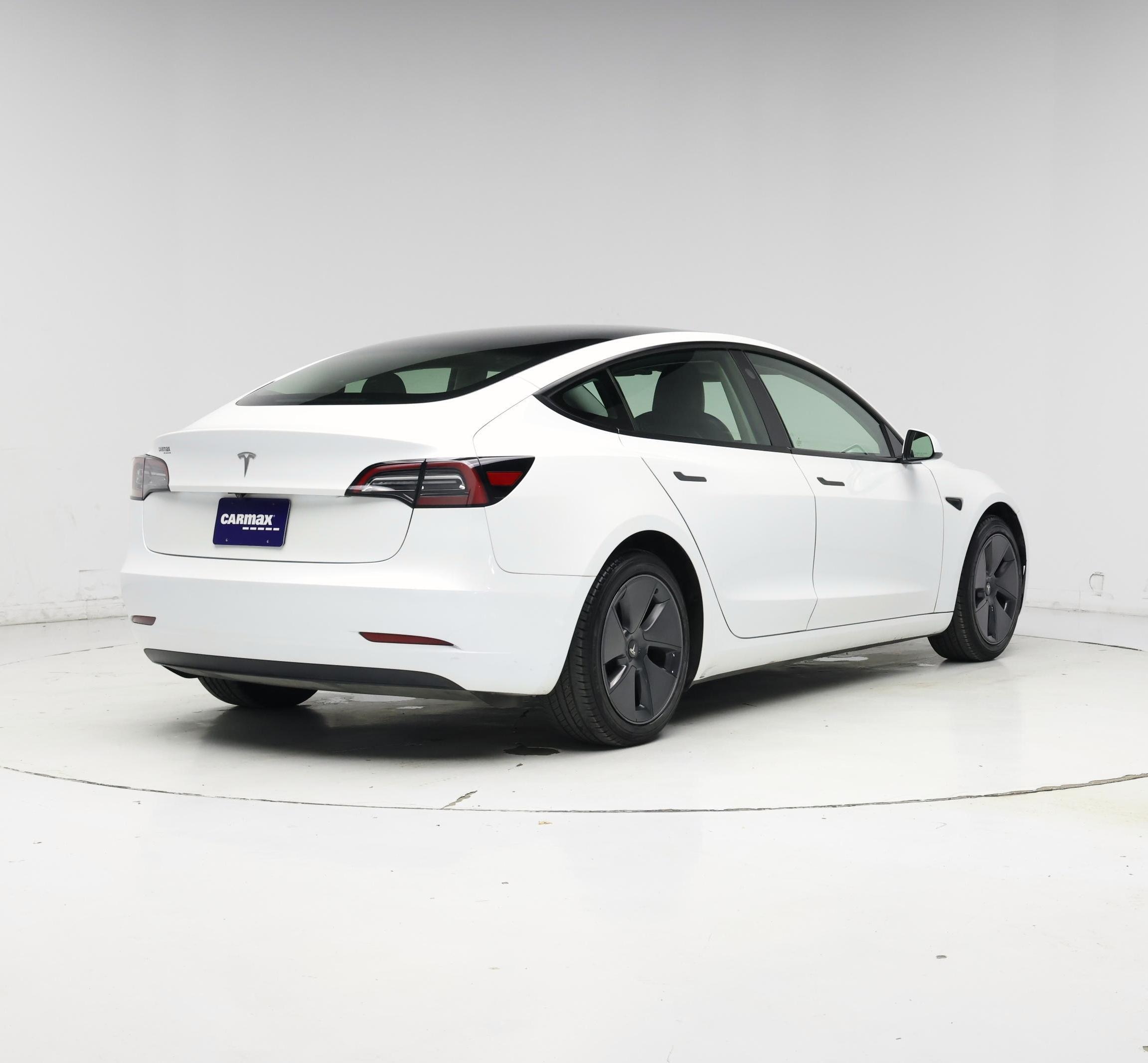 Thumbnail: 2023 Tesla Model 3 - 8