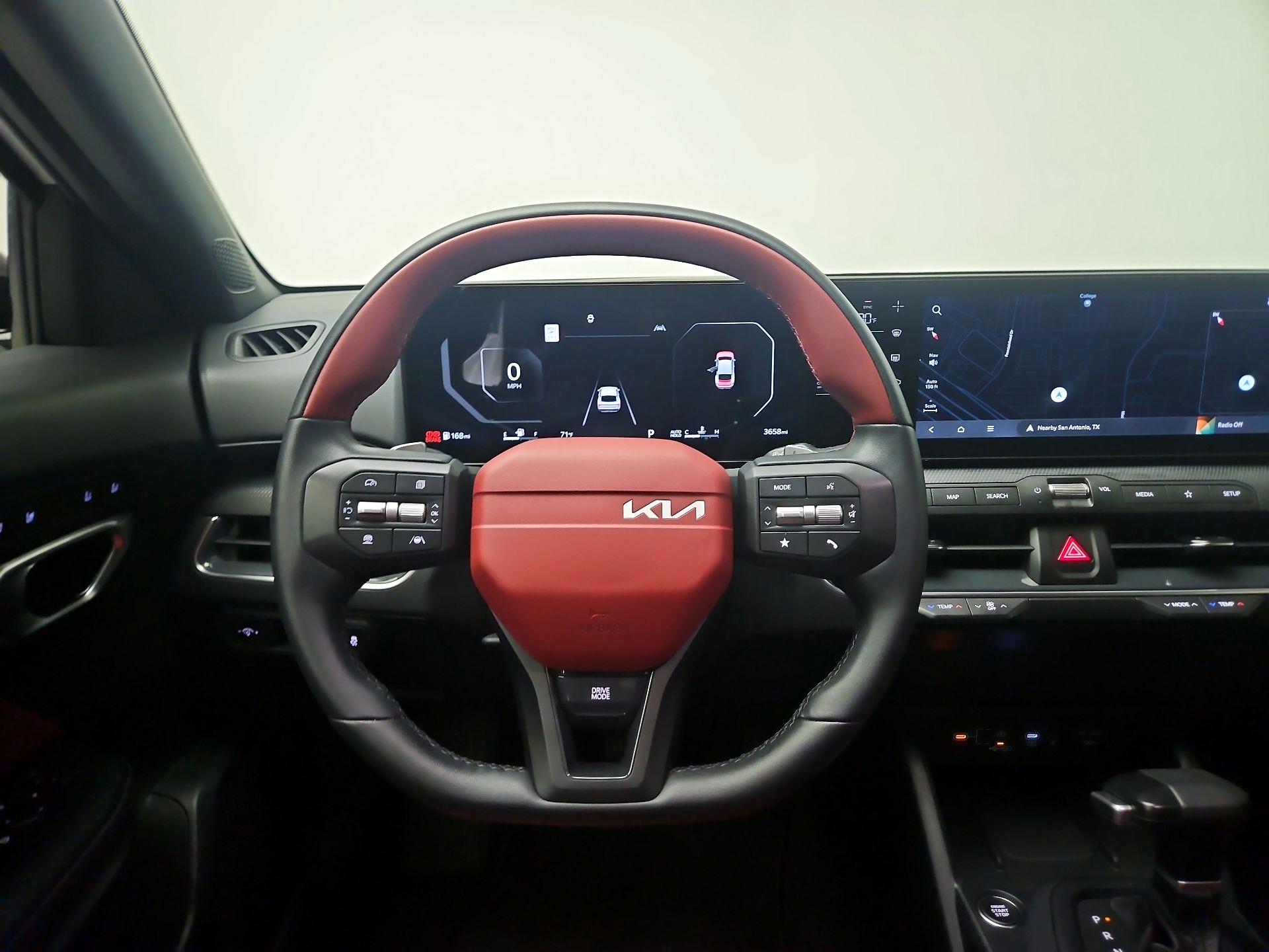 Thumbnail: 2025 Kia K4 - 10