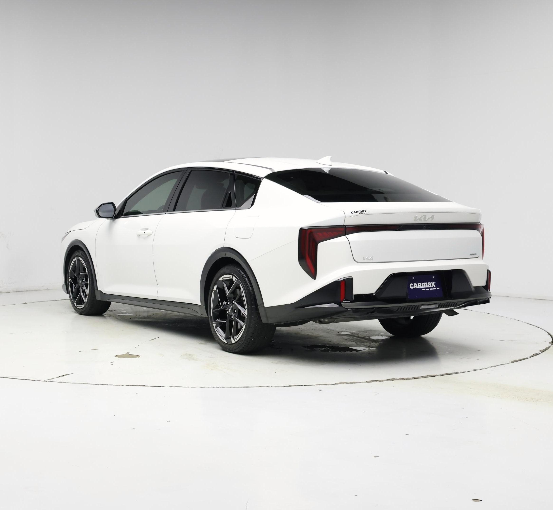 Thumbnail: 2025 Kia K4 - 2