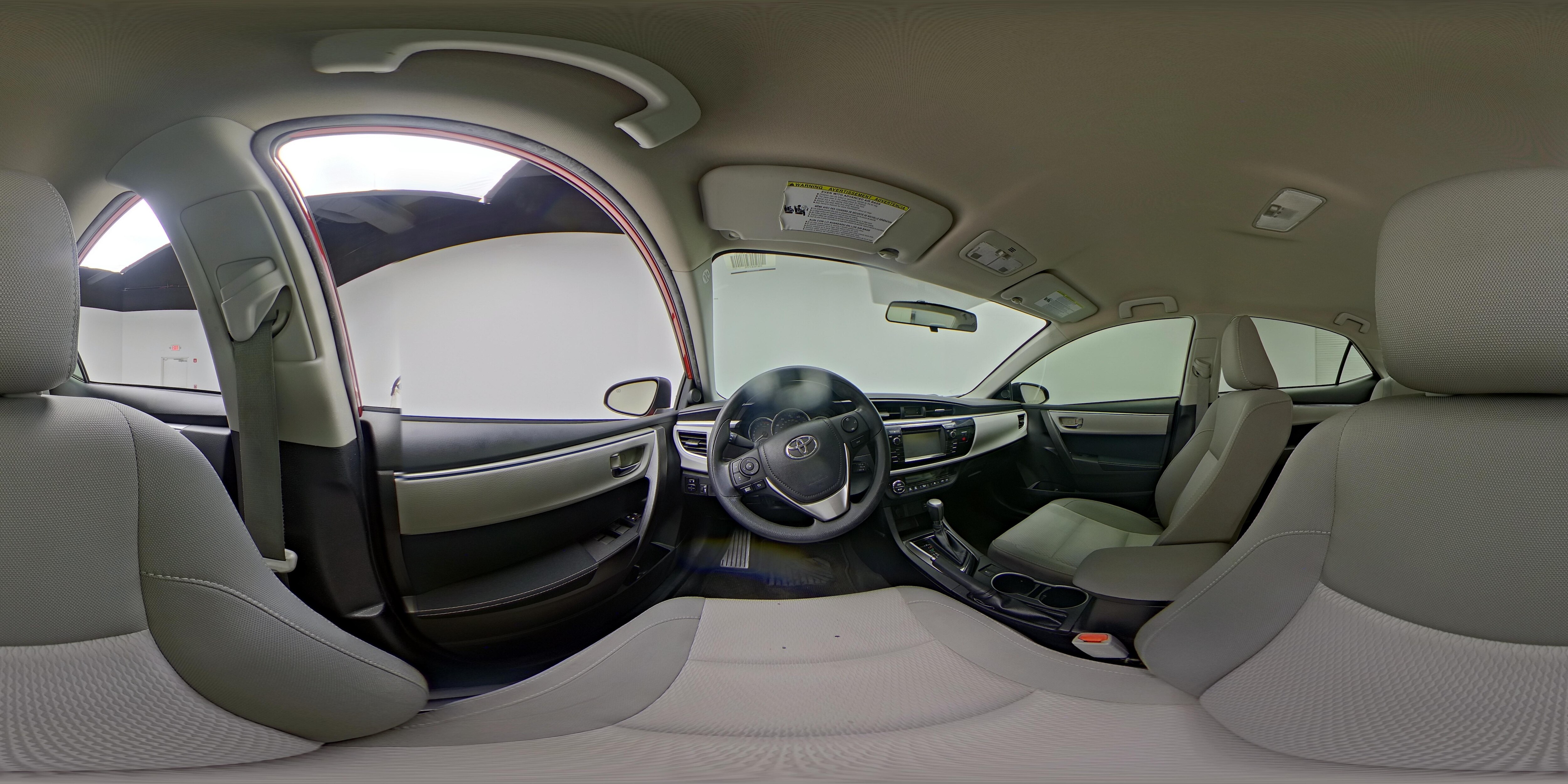 2015 Toyota Corolla LE - Photo 26