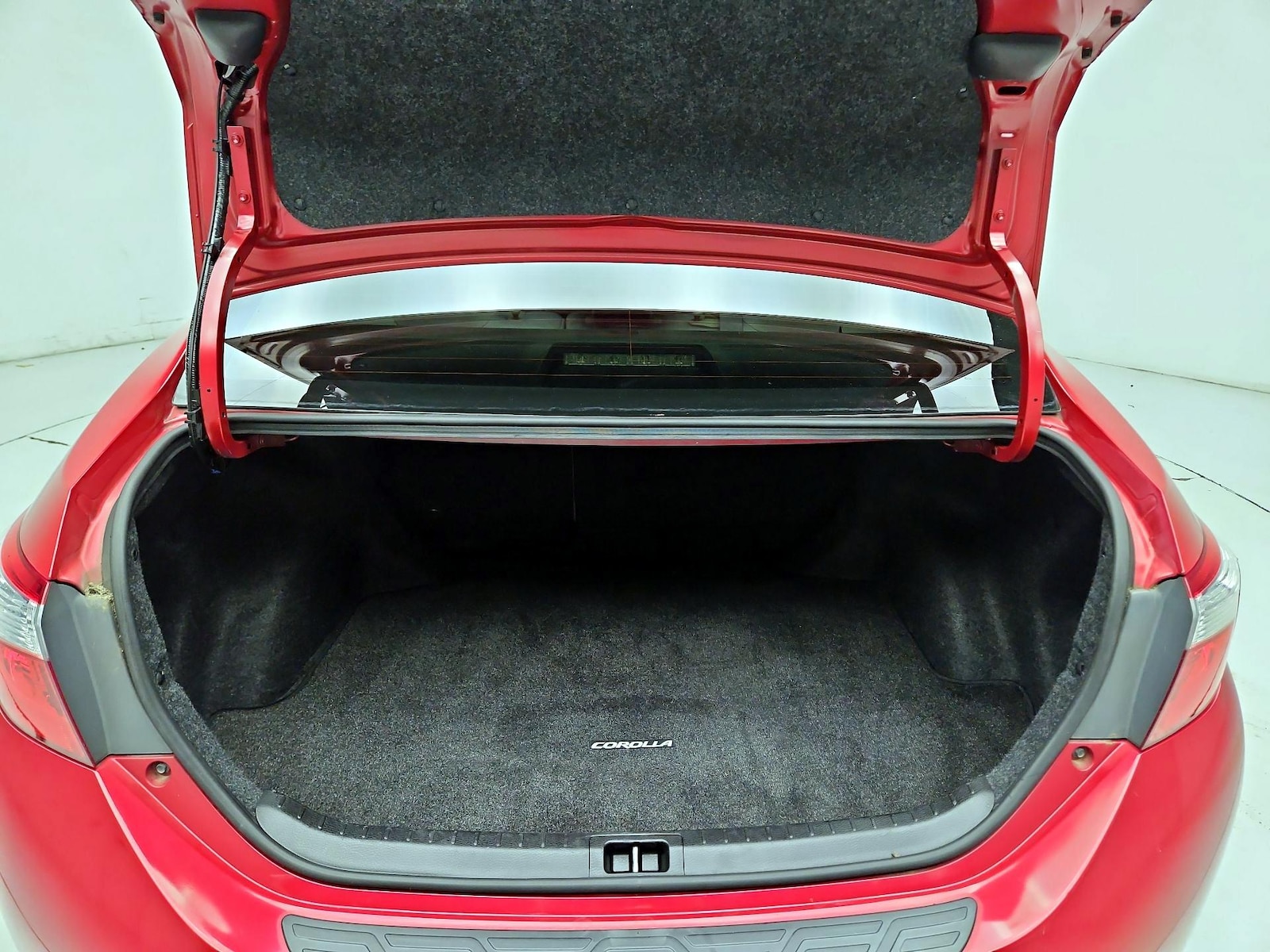 2015 Toyota Corolla LE - Photo 21