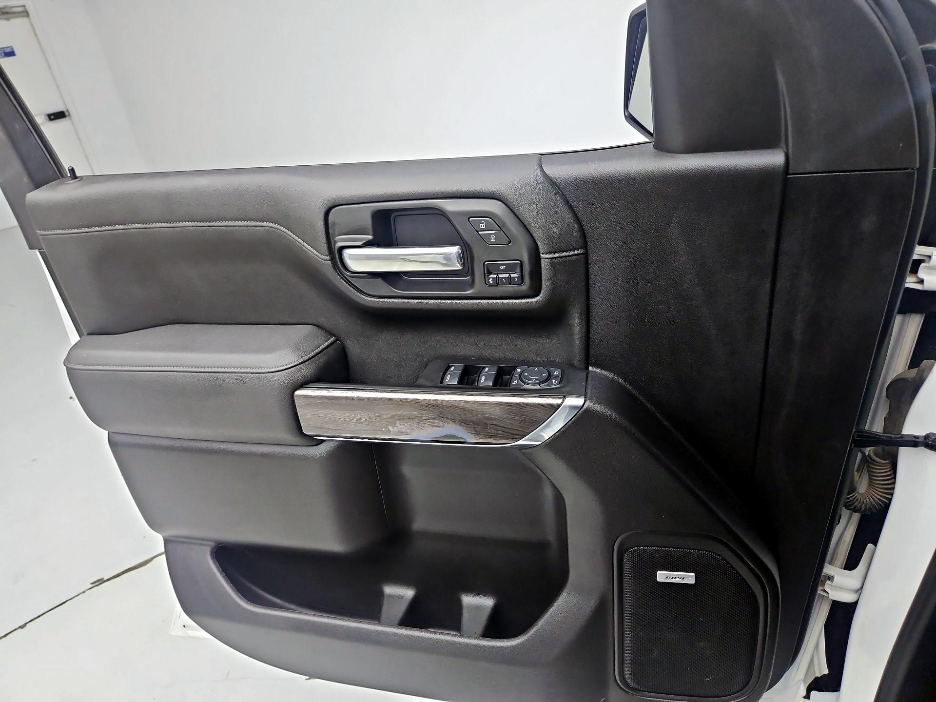 Thumbnail: 2021 Chevrolet Silverado 1500 - 12