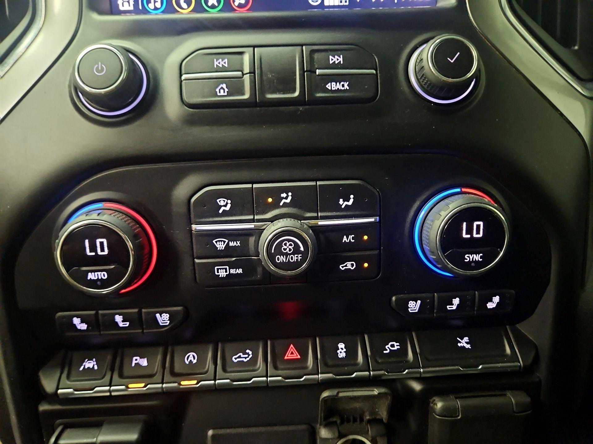 Thumbnail: 2021 Chevrolet Silverado 1500 - 16