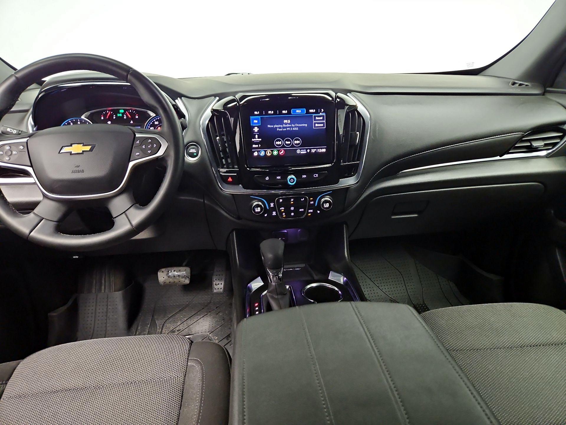 Thumbnail: 2023 Chevrolet Traverse - 9