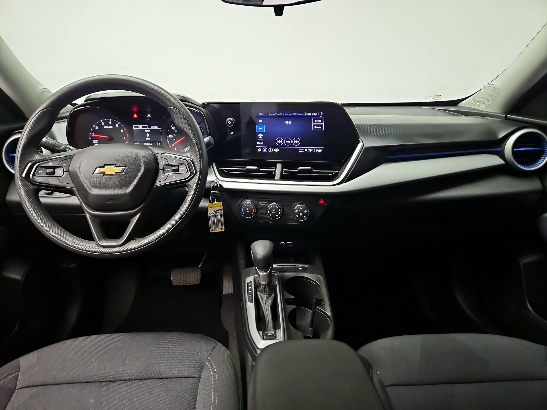 Thumbnail: 2025 Chevrolet Trax - 9