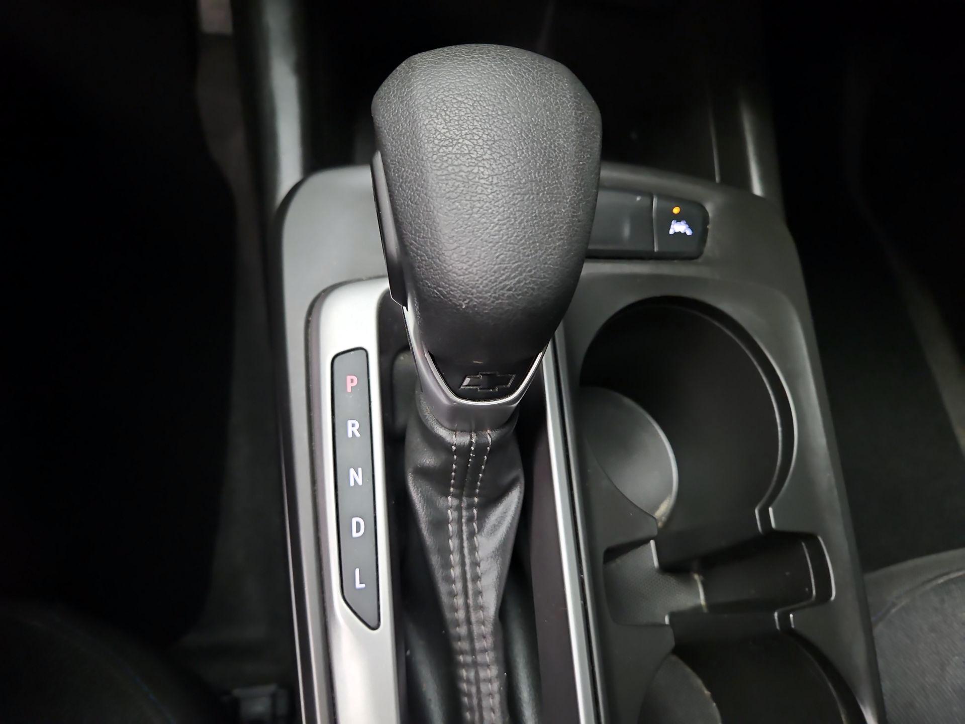 Thumbnail: 2025 Chevrolet Trax - 17