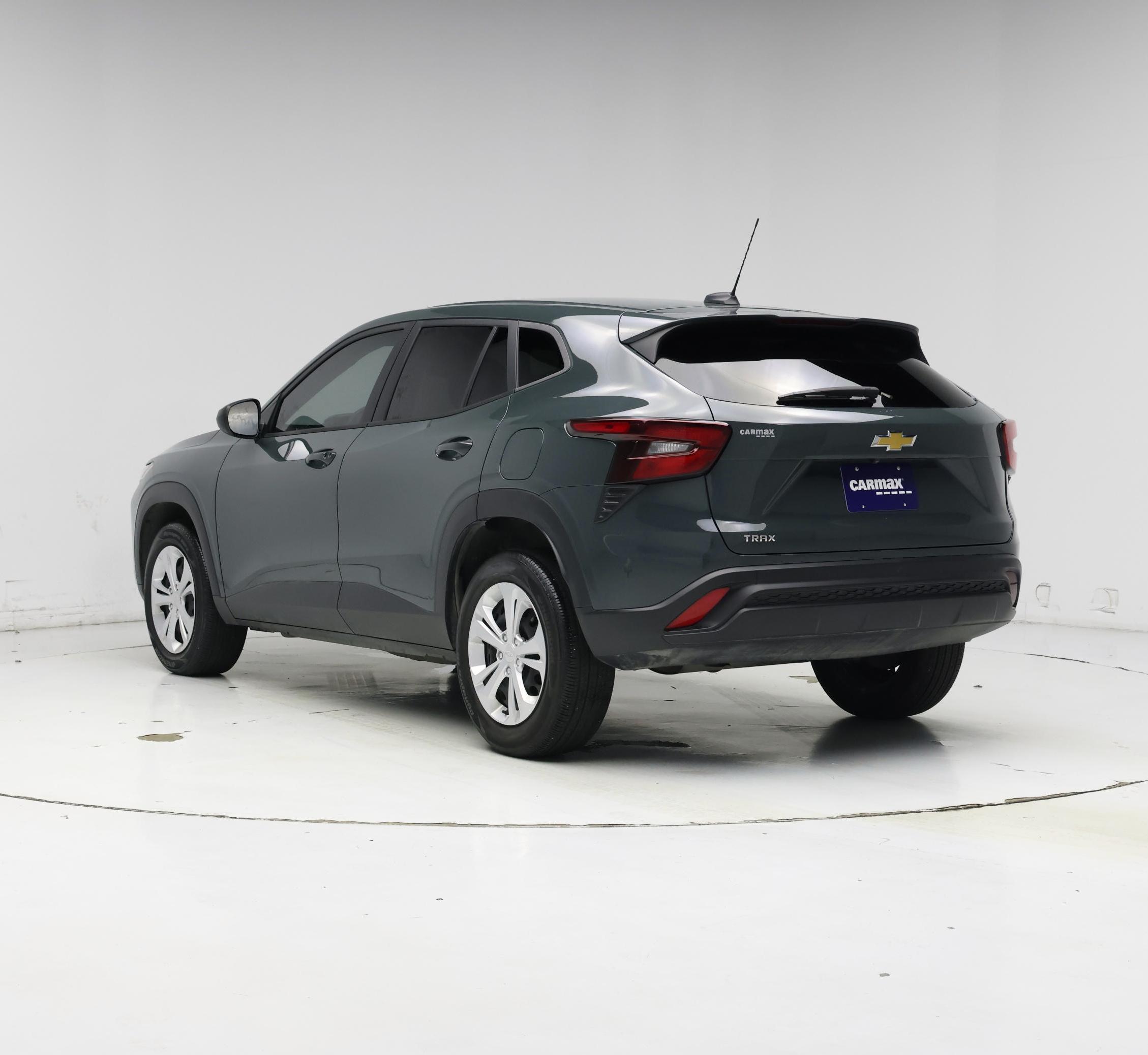 Thumbnail: 2025 Chevrolet Trax - 2