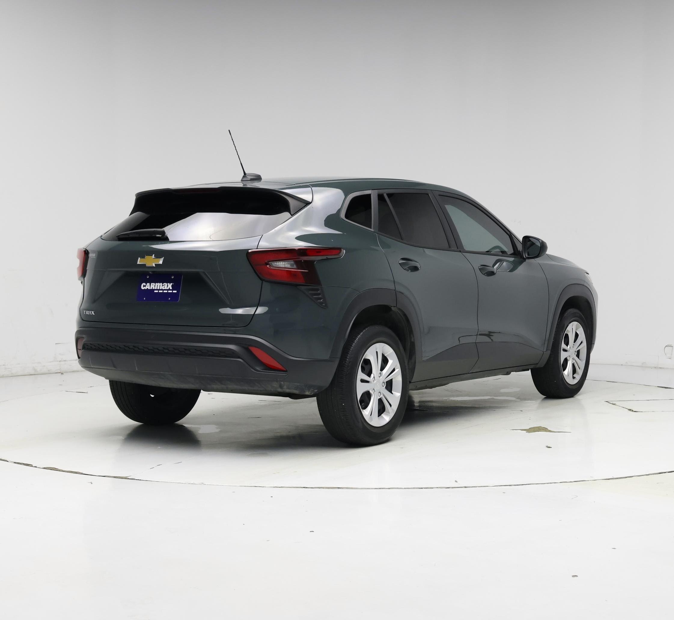 Thumbnail: 2025 Chevrolet Trax - 8