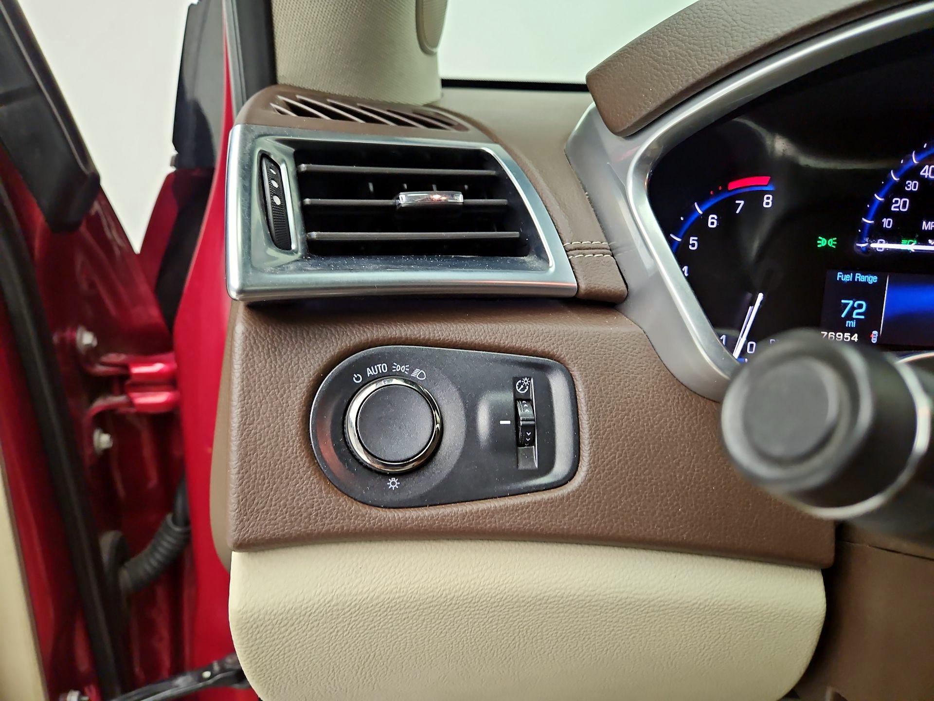 Thumbnail: 2016 Cadillac SRX - 13