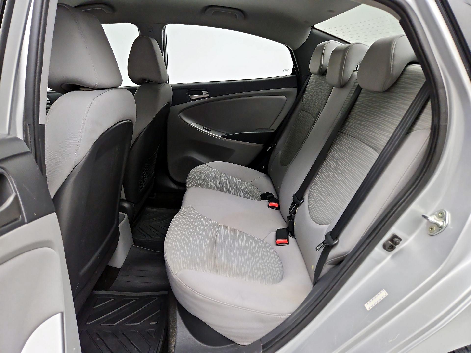 Thumbnail: 2016 Hyundai Accent - 18