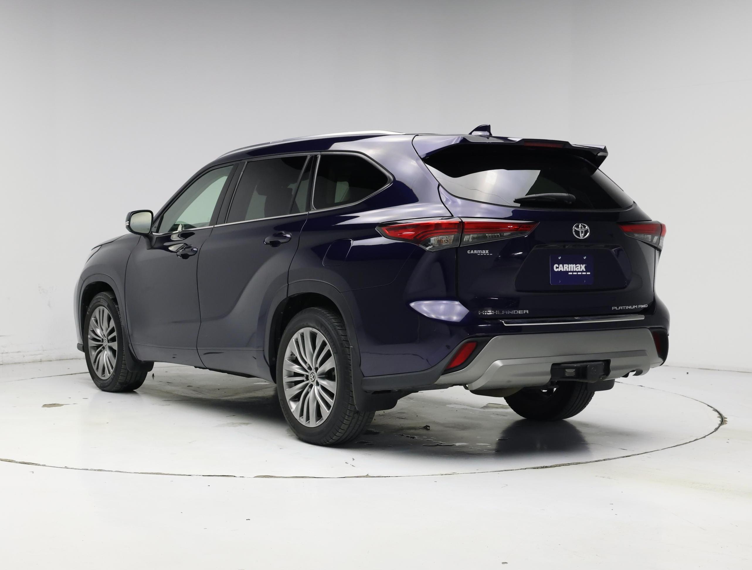 Thumbnail: 2021 Toyota Highlander - 2