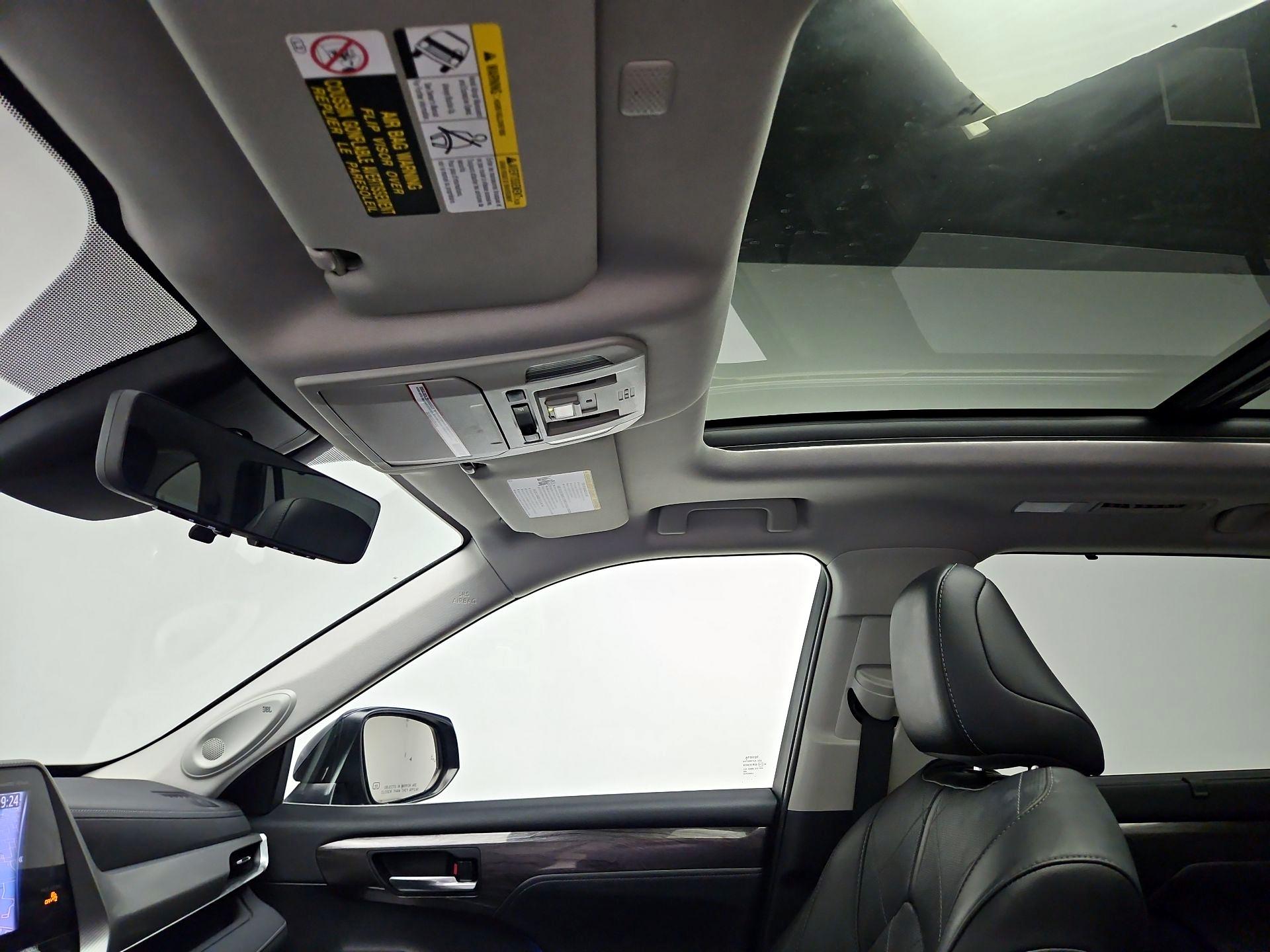 Thumbnail: 2021 Toyota Highlander - 20