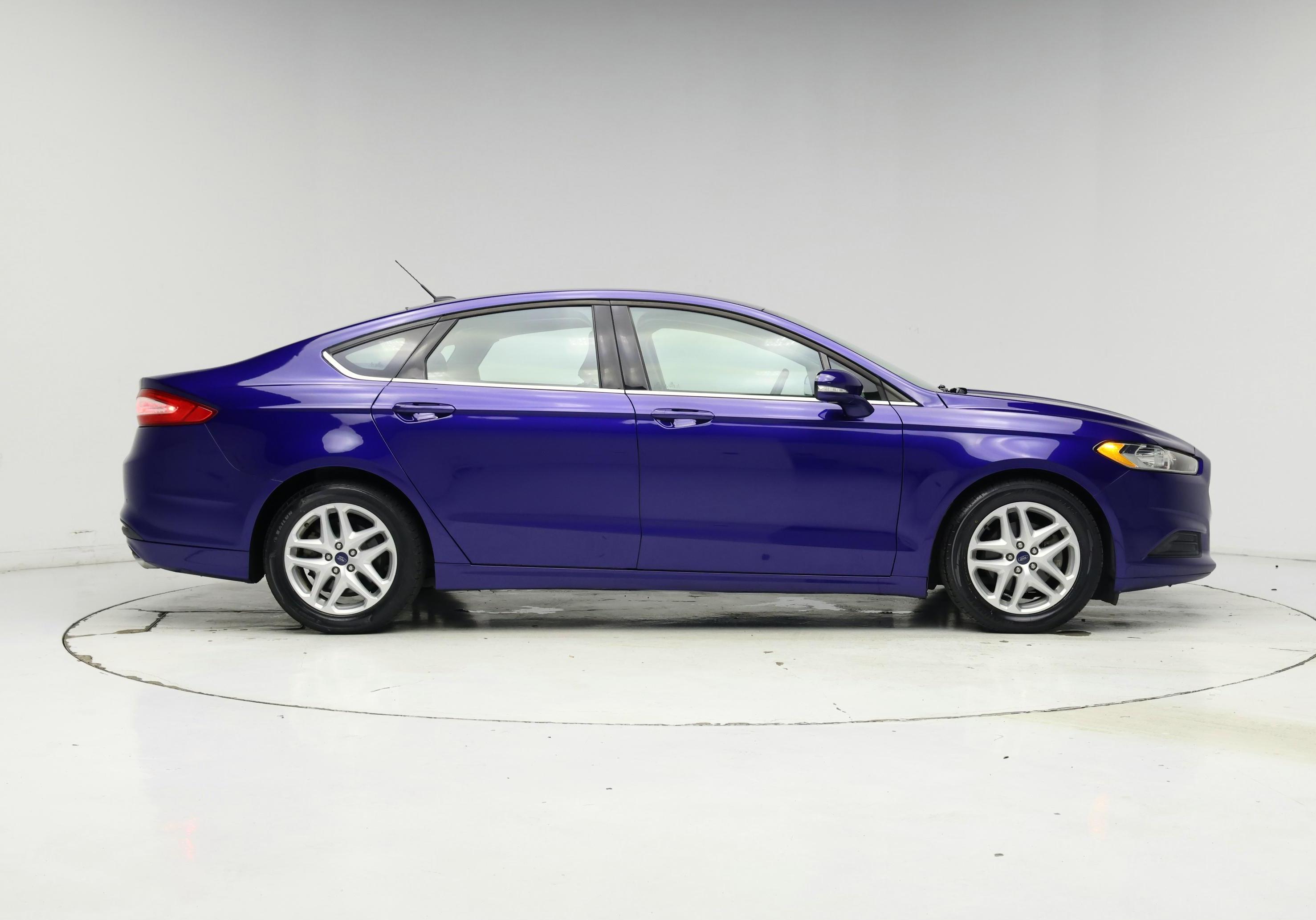 Thumbnail: 2016 Ford Fusion - 7