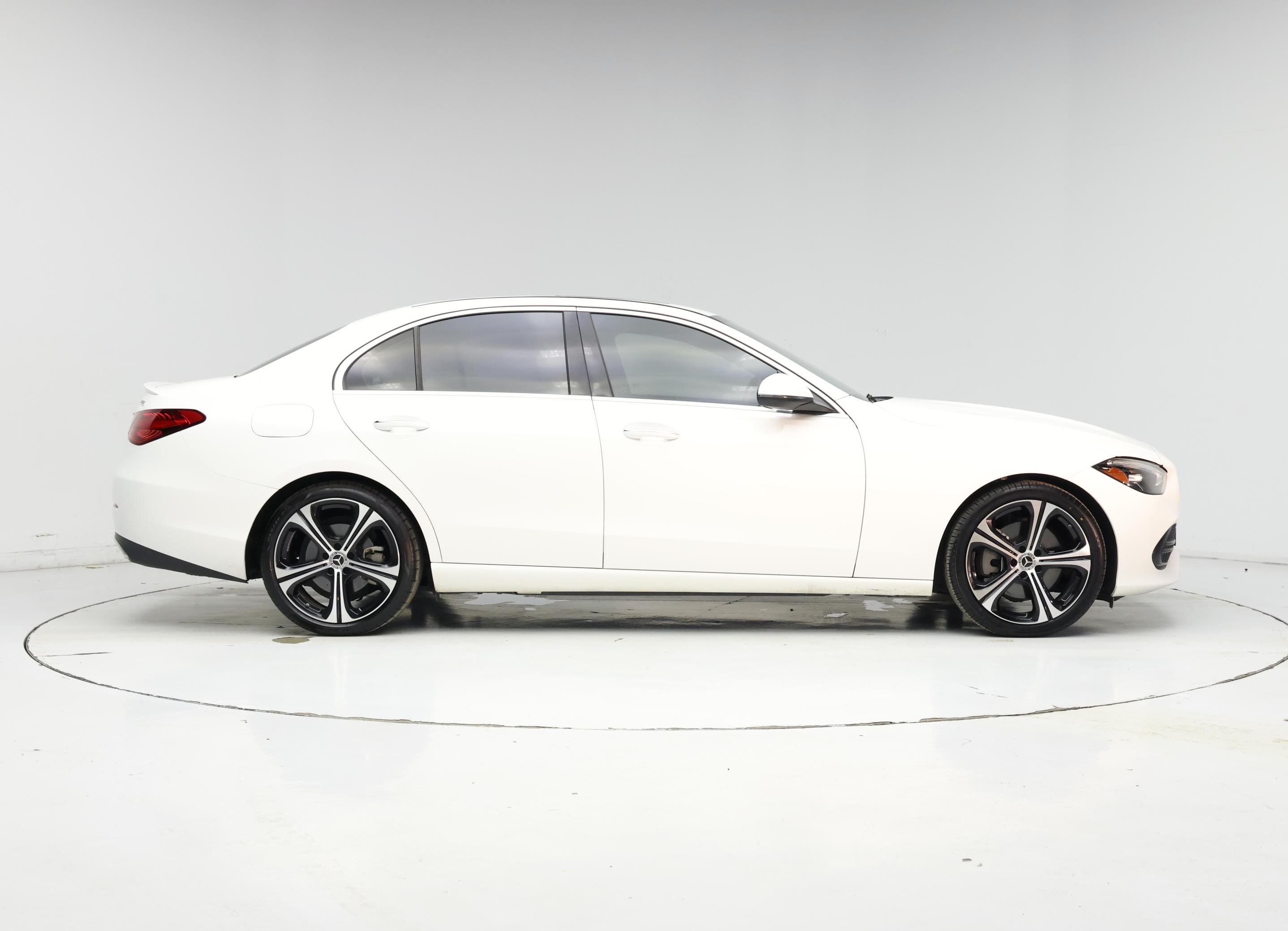 Thumbnail: 2023 Mercedes-Benz C-Class - 7