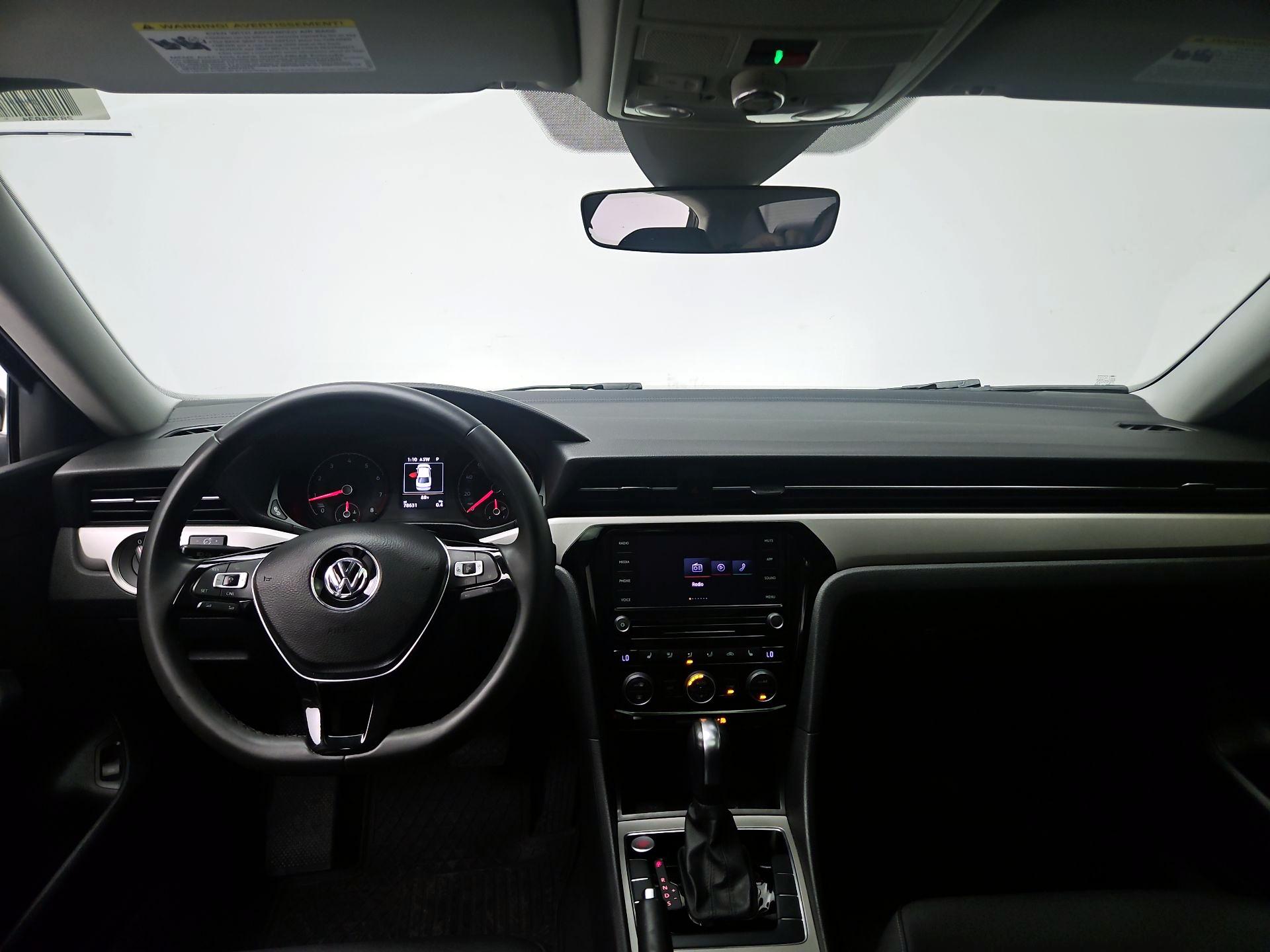 Thumbnail: 2021 Volkswagen Passat - 9