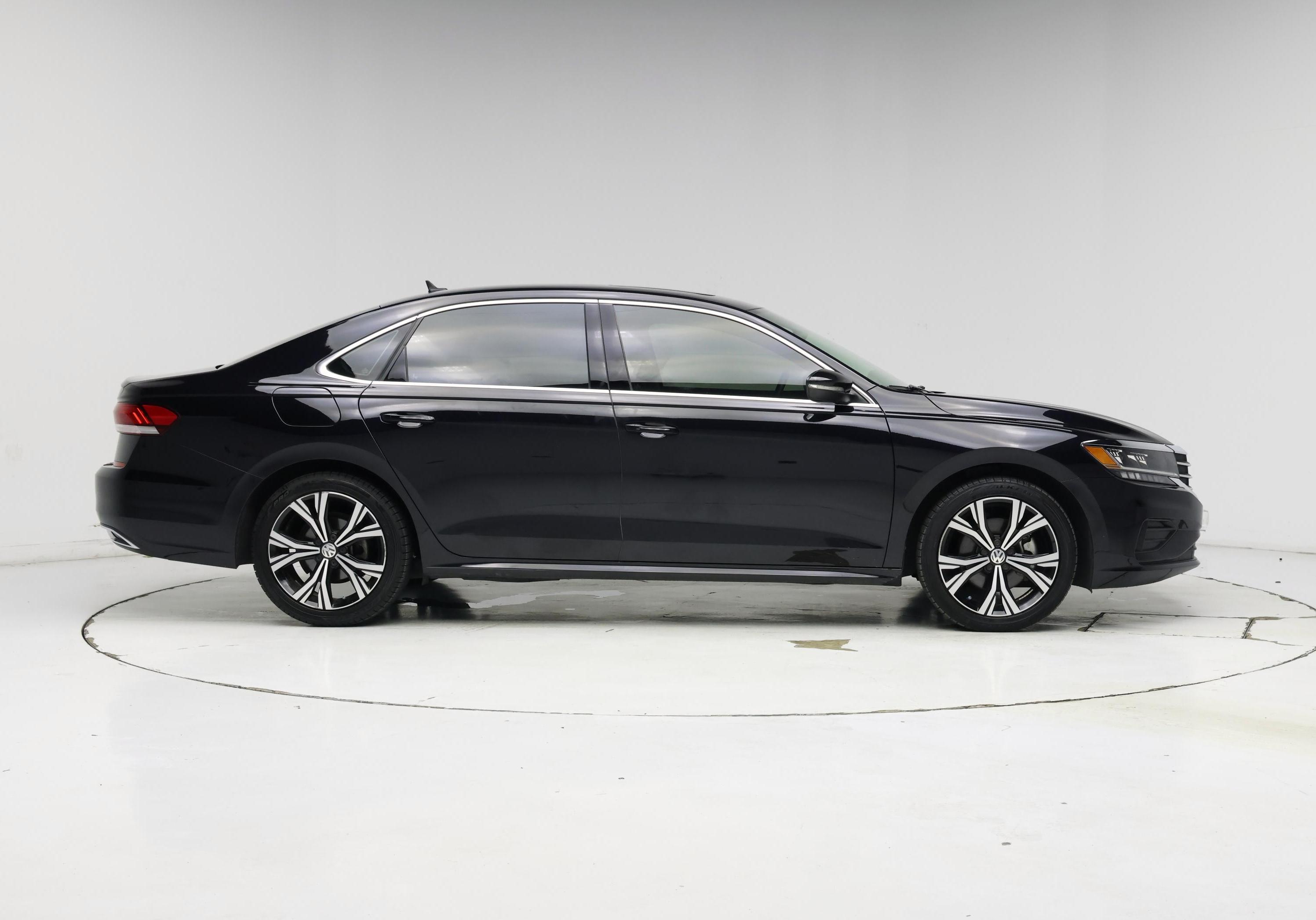 Thumbnail: 2021 Volkswagen Passat - 7