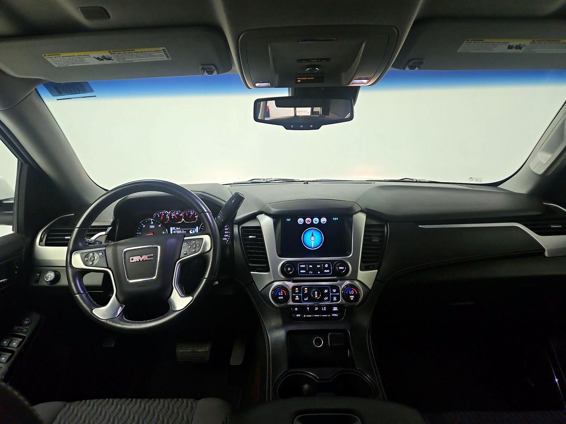 Thumbnail: 2017 GMC Yukon XL - 9