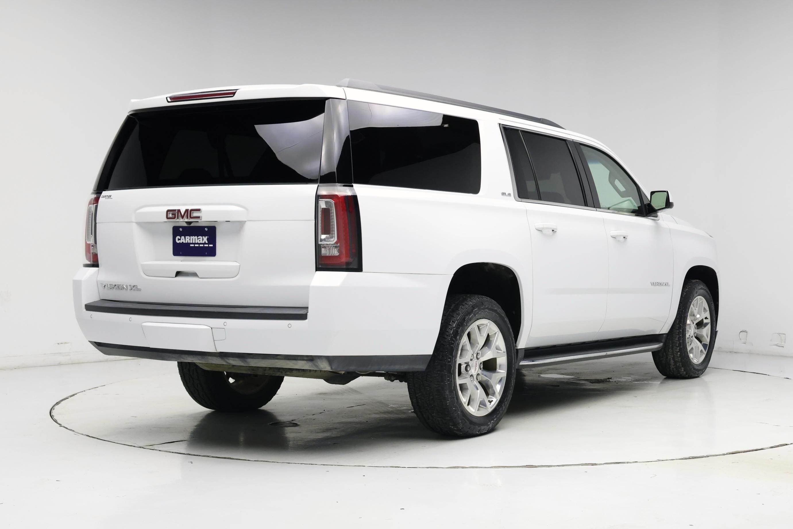 Thumbnail: 2017 GMC Yukon XL - 8