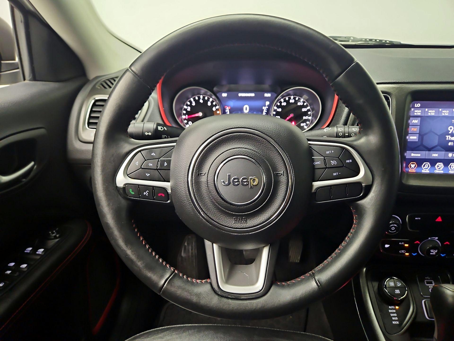 Thumbnail: 2019 Jeep Compass - 10