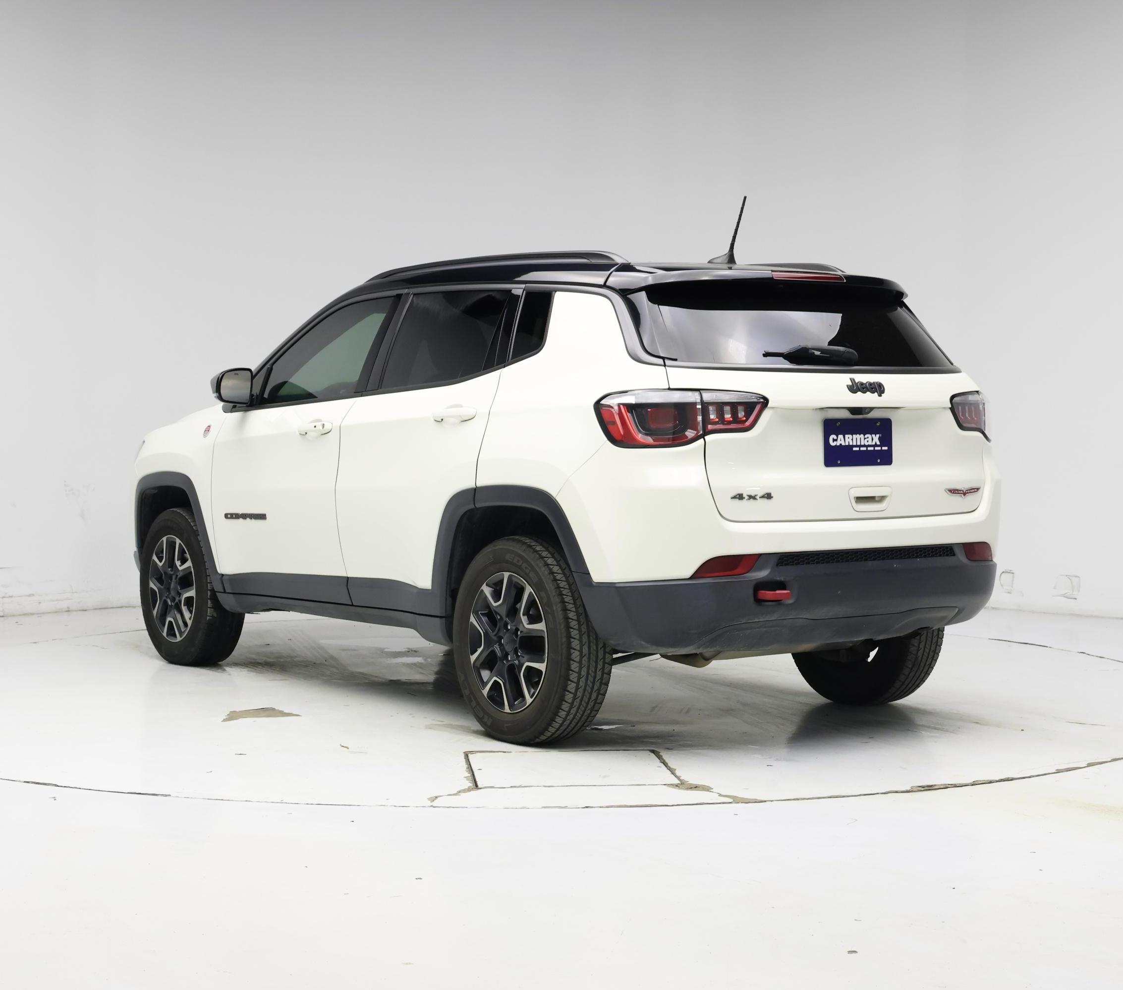 Thumbnail: 2019 Jeep Compass - 2