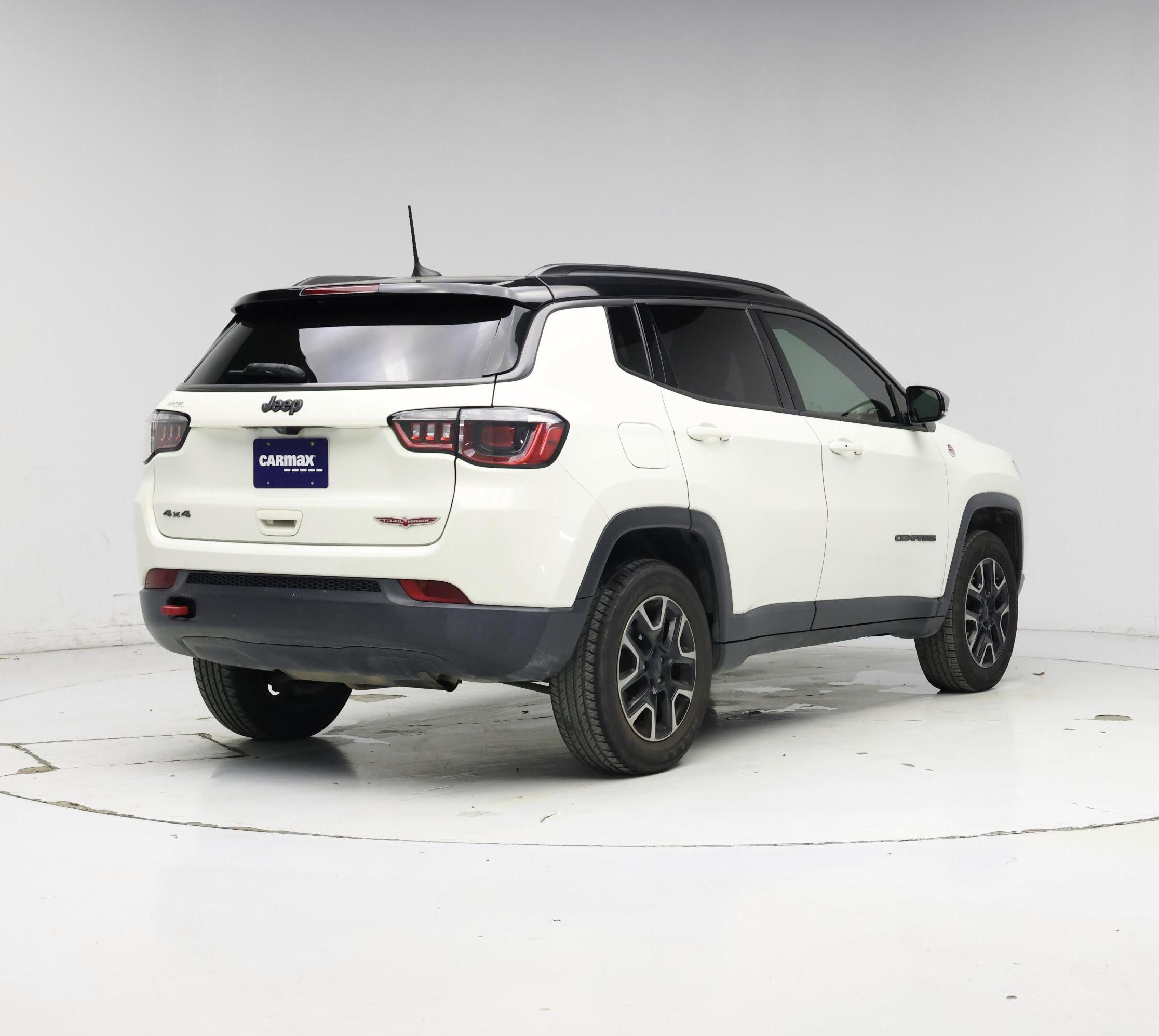 Thumbnail: 2019 Jeep Compass - 8