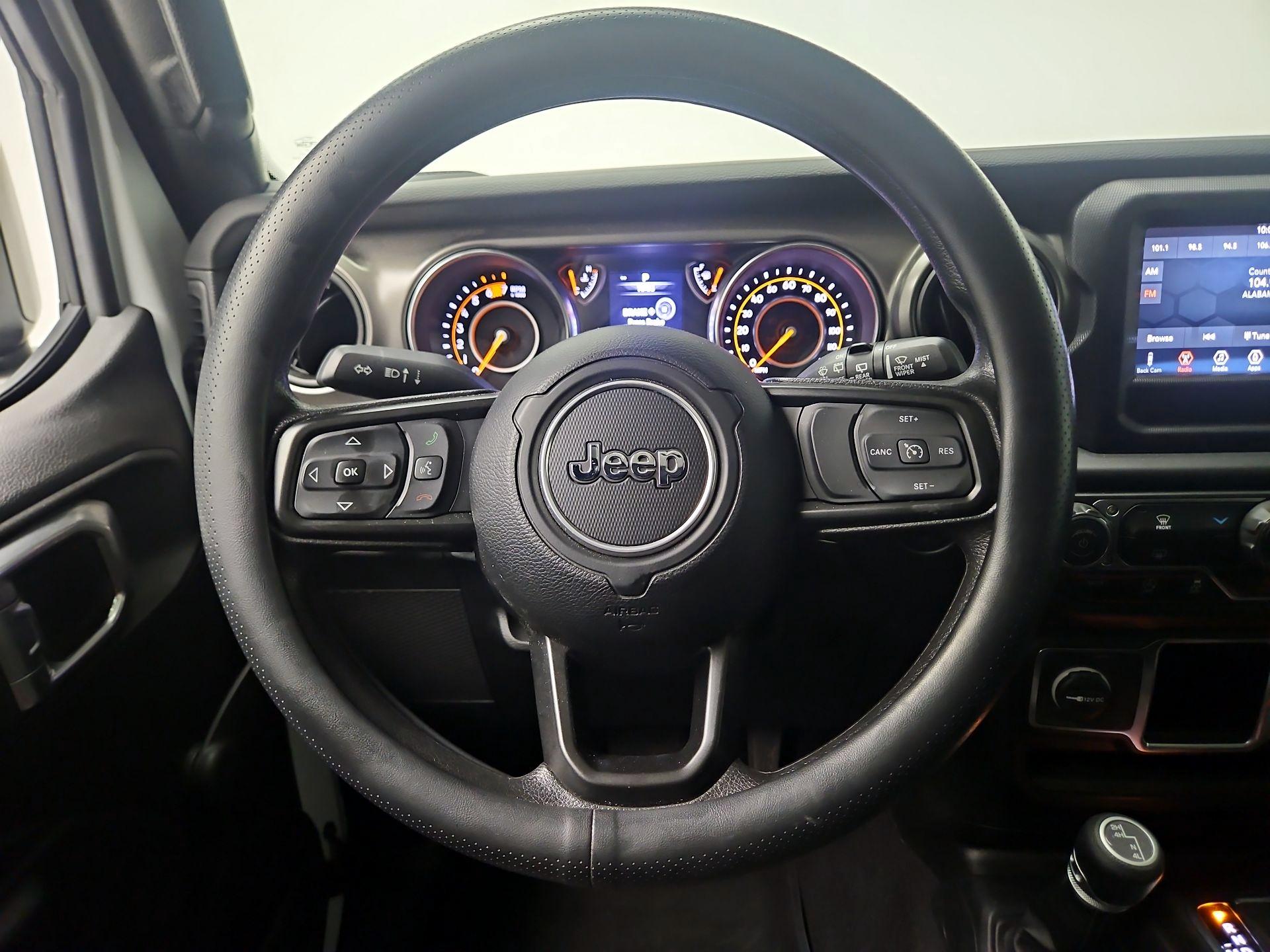 Thumbnail: 2023 Jeep Wrangler - 10