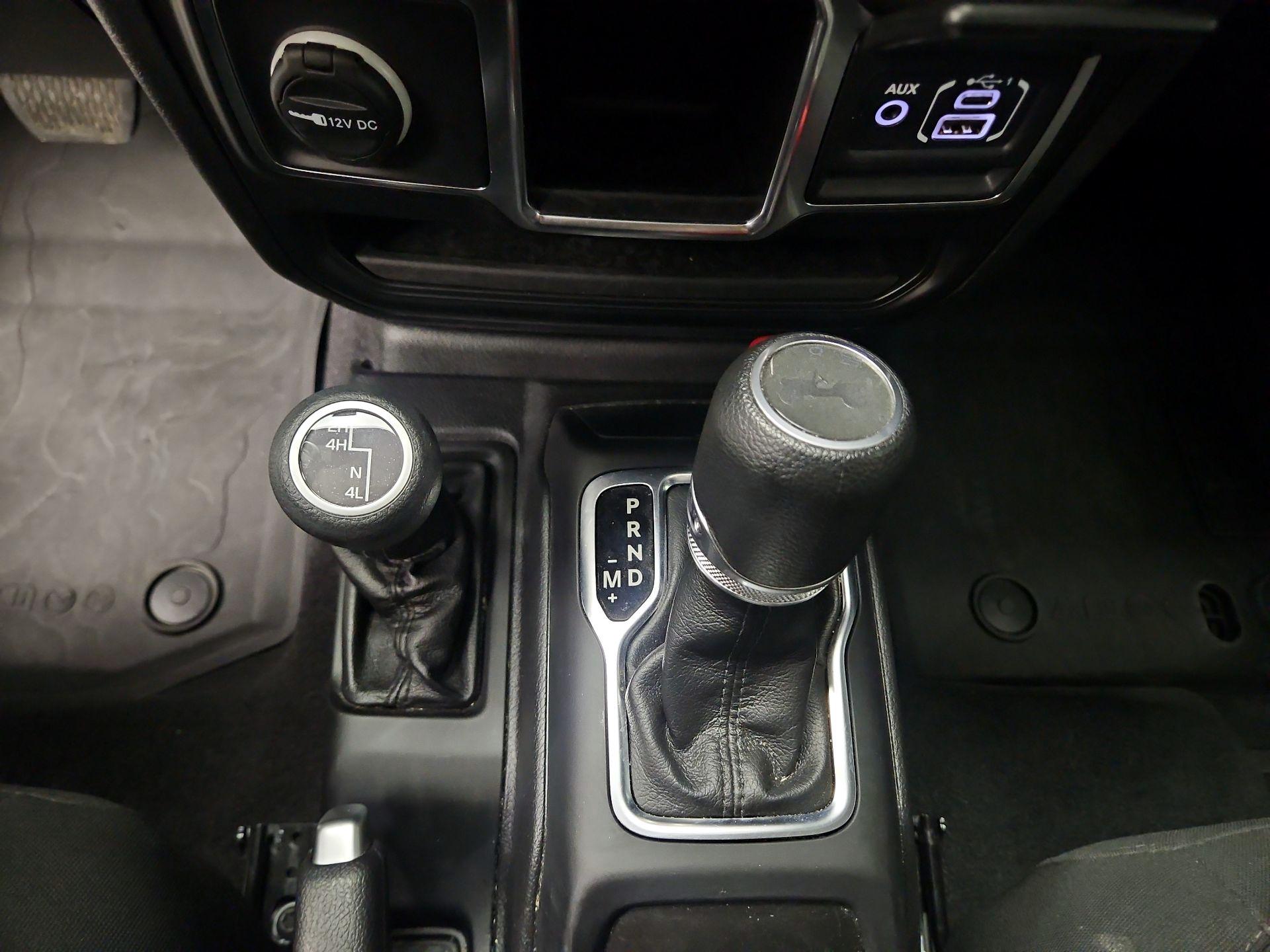 Thumbnail: 2023 Jeep Wrangler - 17