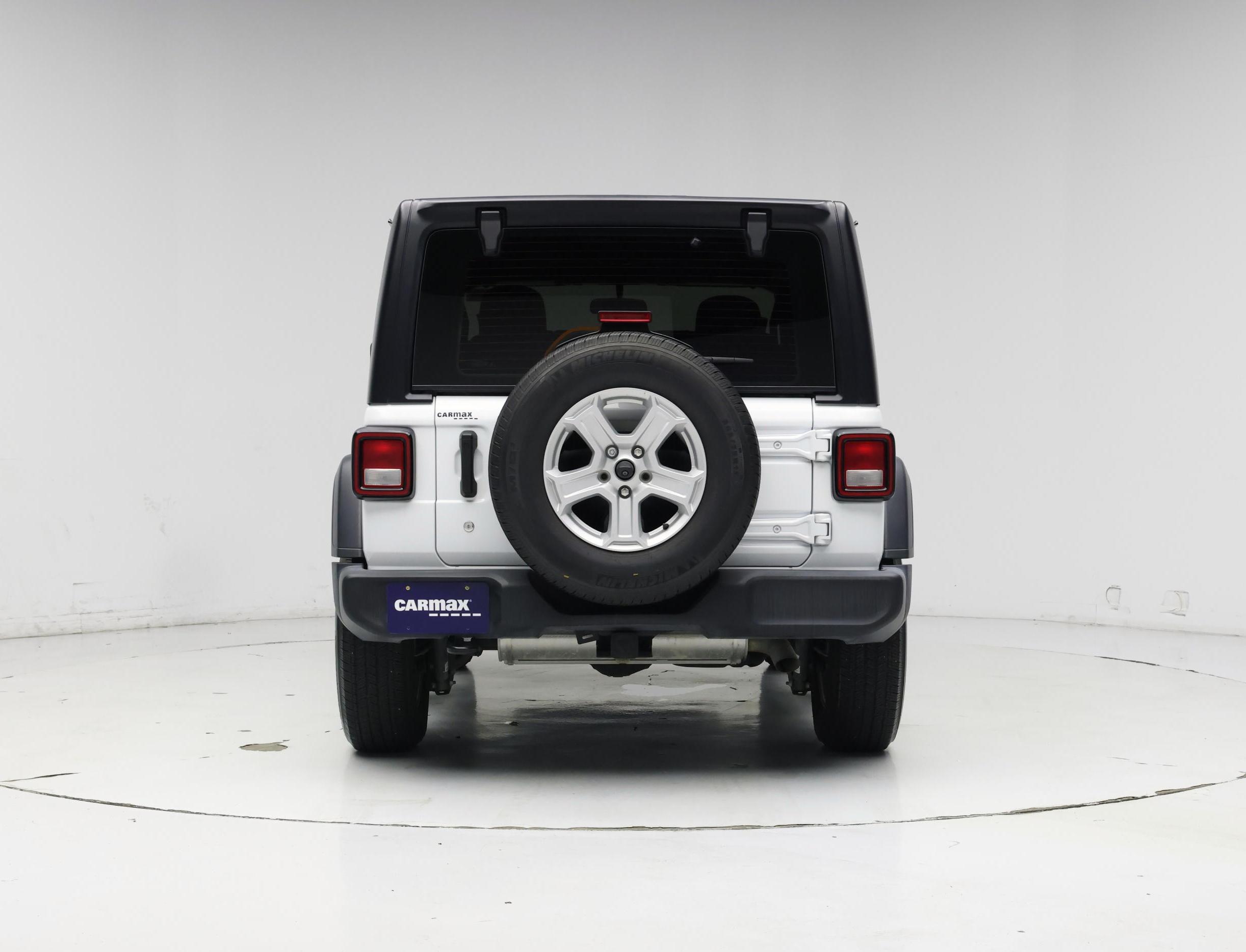 Thumbnail: 2023 Jeep Wrangler - 6