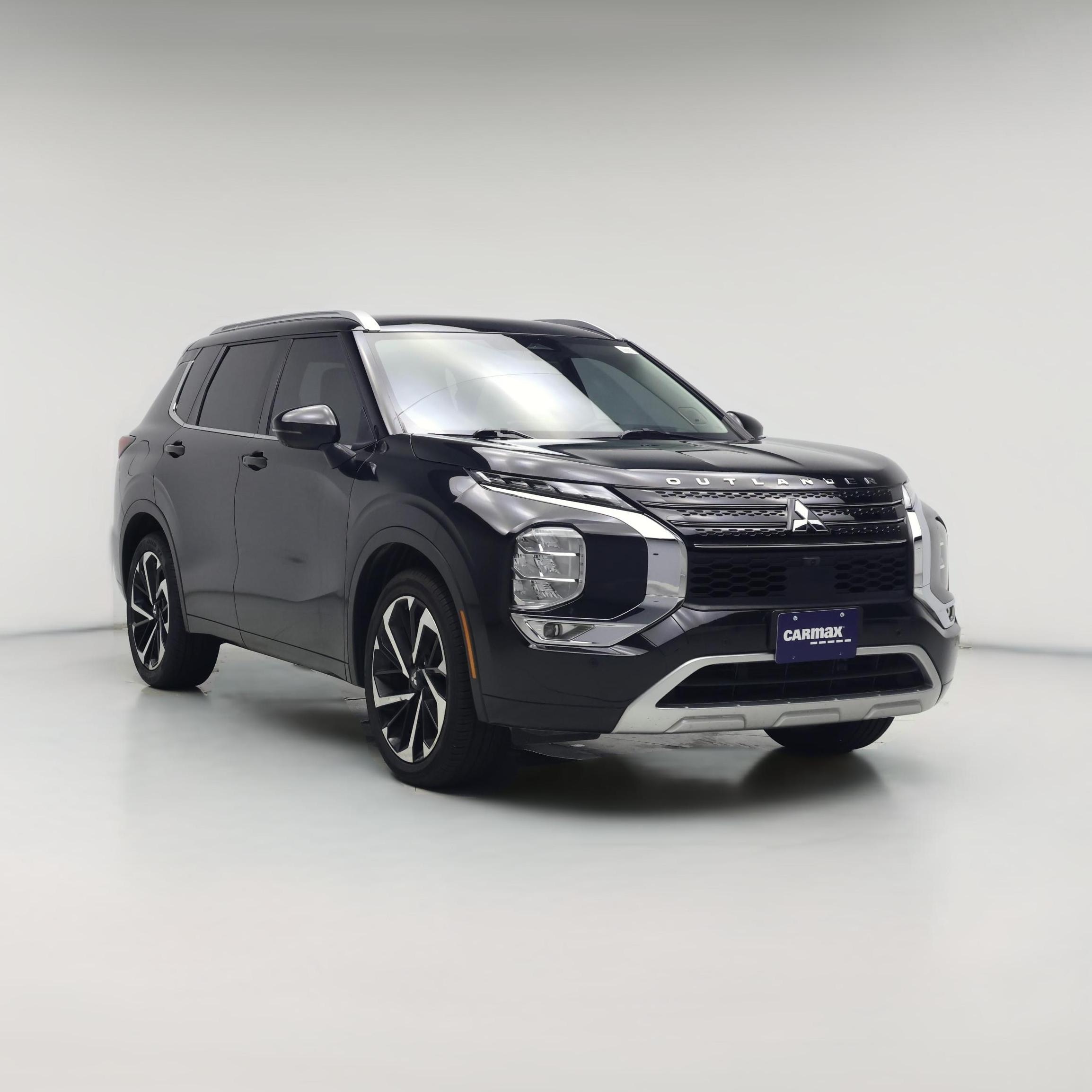 Thumbnail: 2024 Mitsubishi Outlander - 1