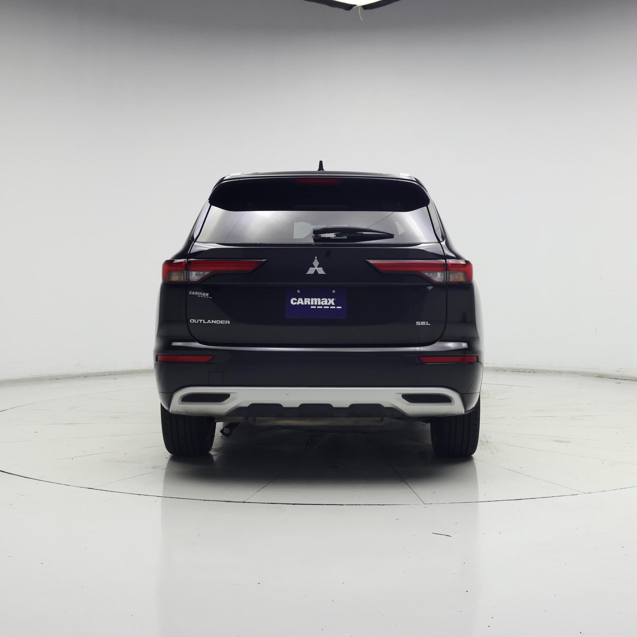 Thumbnail: 2024 Mitsubishi Outlander - 6