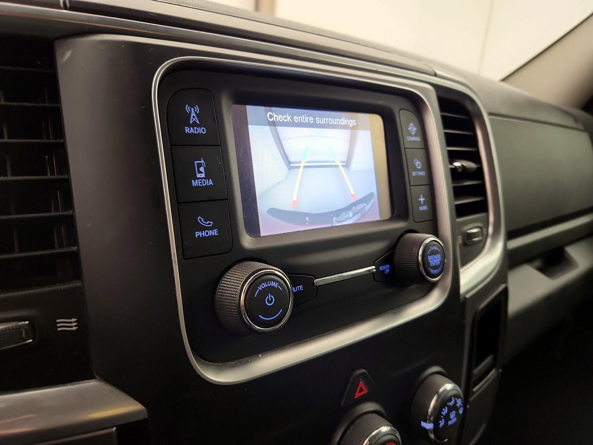 Thumbnail: 2022 RAM 1500 Classic - 14