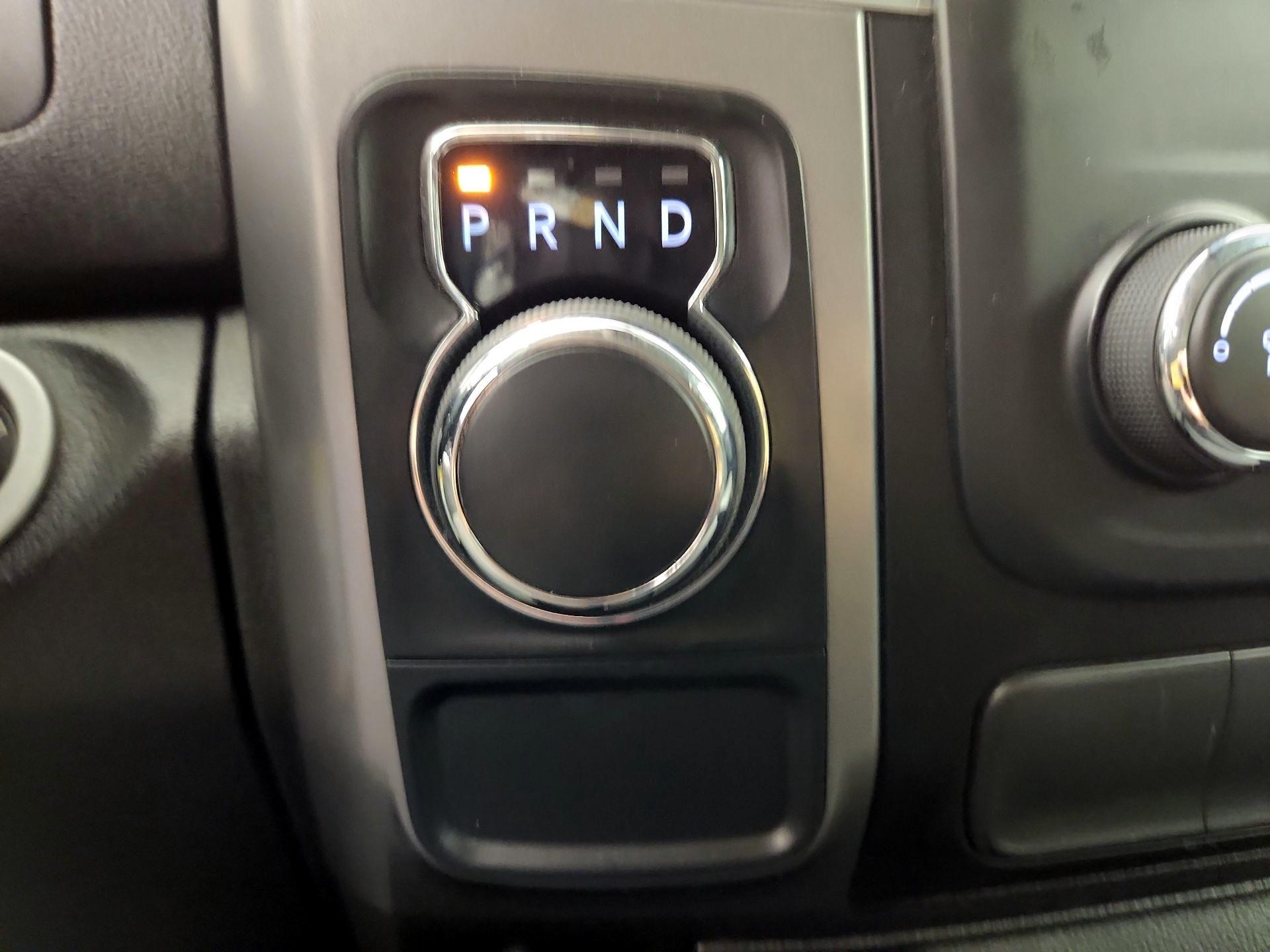 Thumbnail: 2022 RAM 1500 Classic - 17
