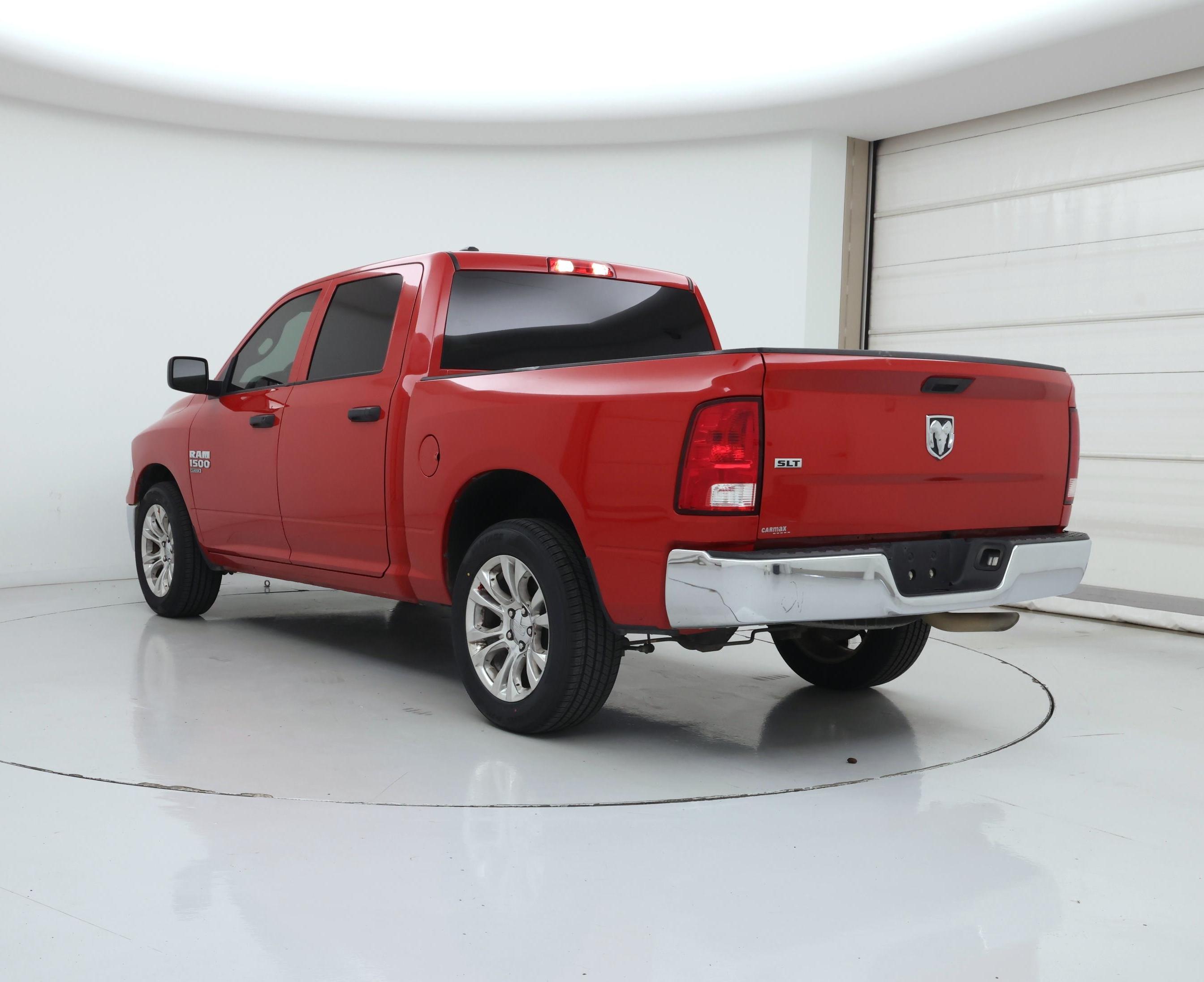 Thumbnail: 2022 RAM 1500 Classic - 2