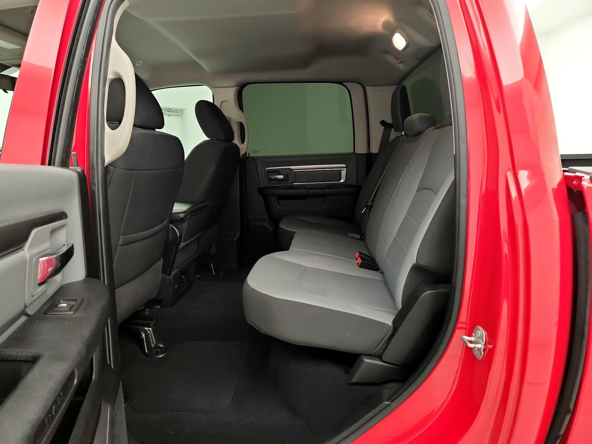 Thumbnail: 2022 RAM 1500 Classic - 19