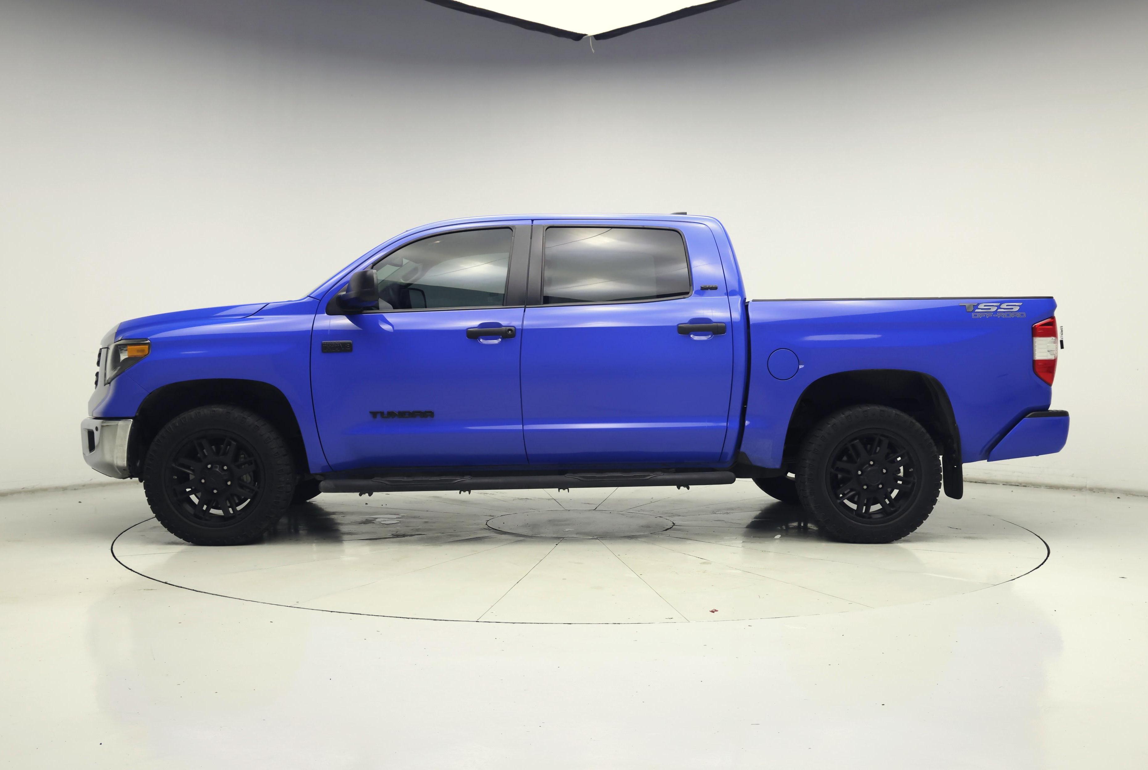 Thumbnail: 2021 Toyota Tundra - 3