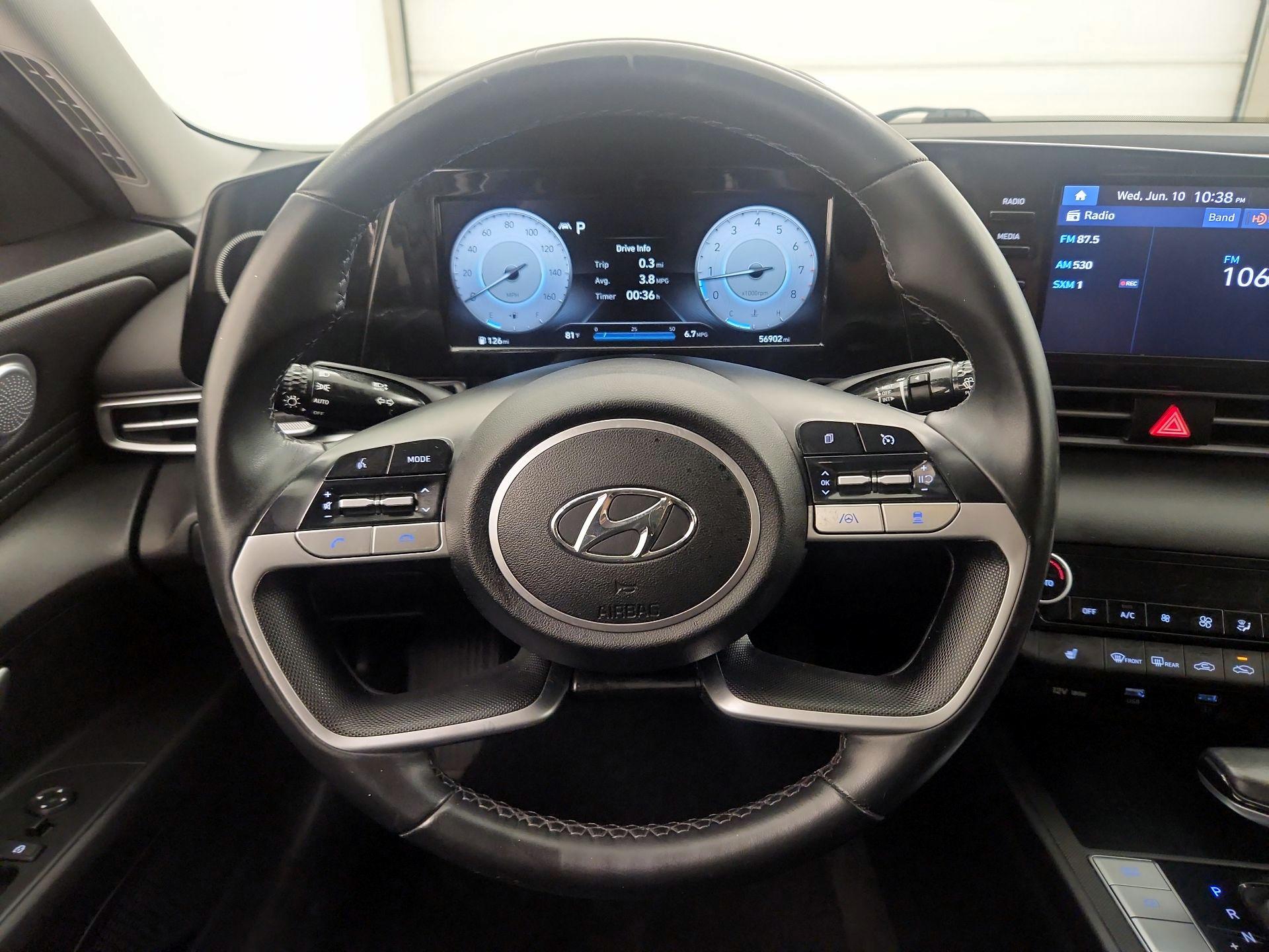 Thumbnail: 2022 Hyundai Elantra - 10