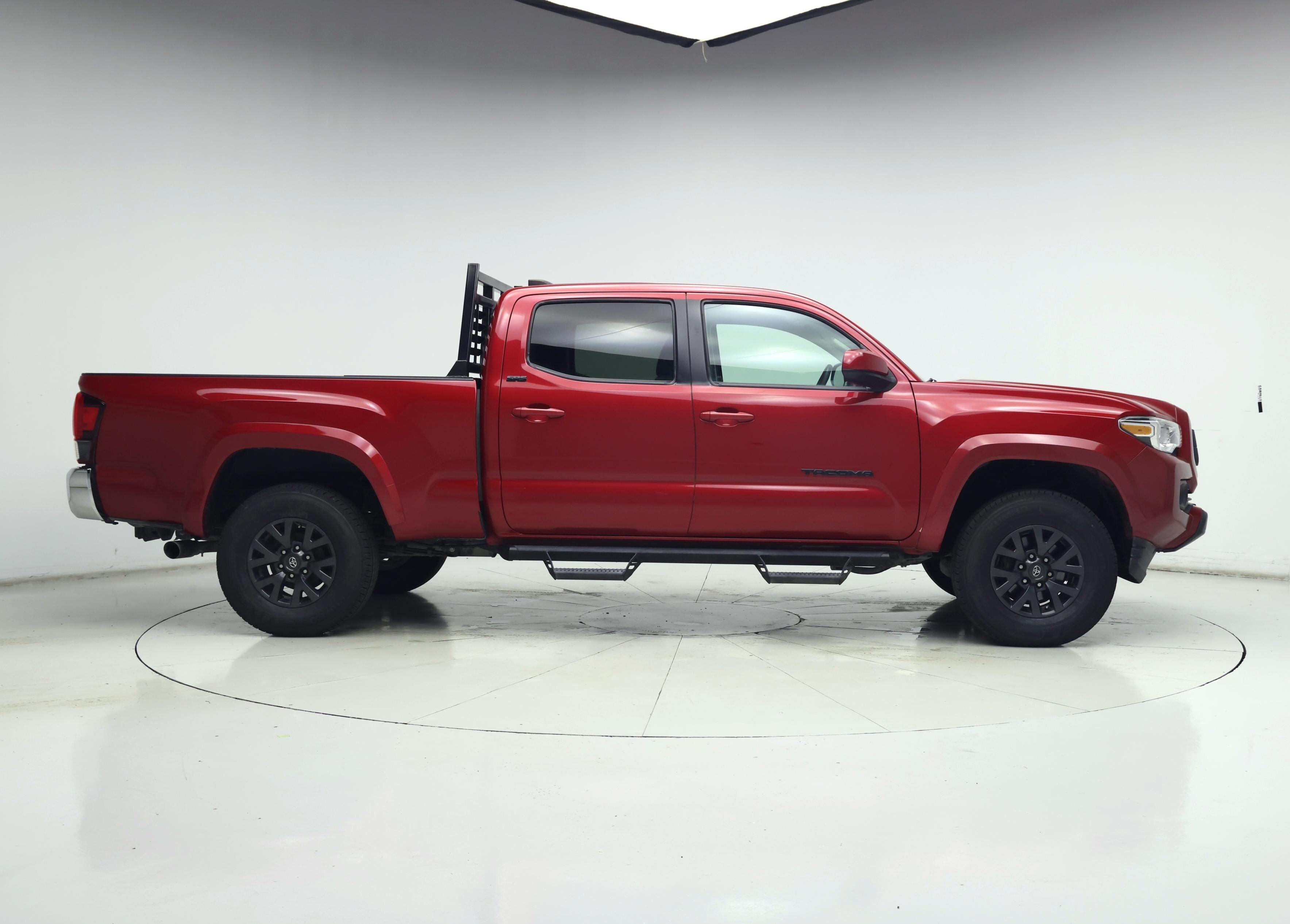 Thumbnail: 2021 Toyota Tacoma - 7