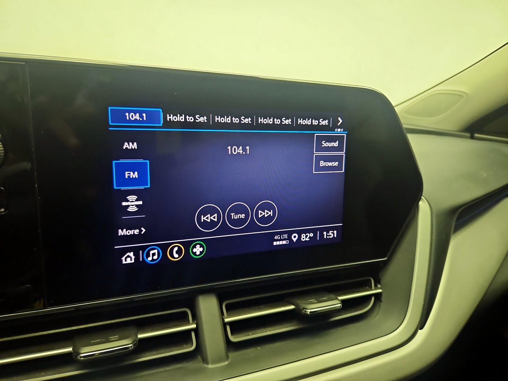 Thumbnail: 2024 Chevrolet Trax - 15