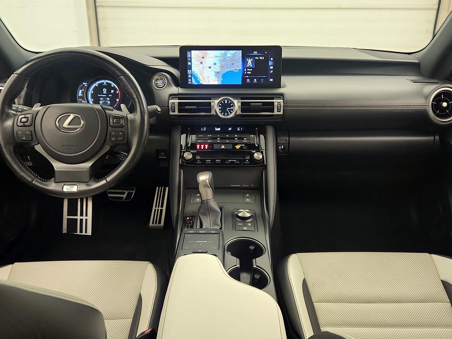 Thumbnail: 2021 Lexus IS - 9