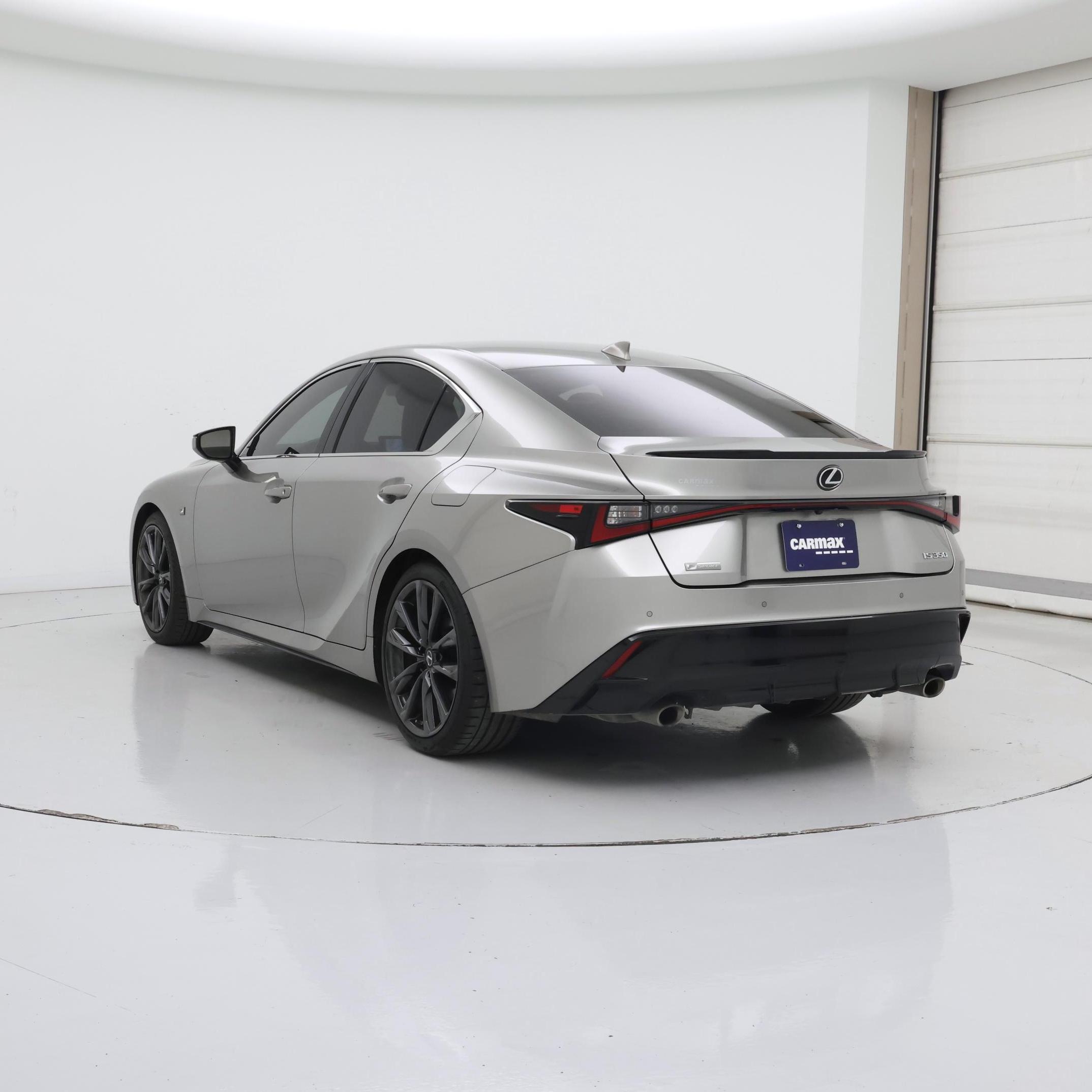 Thumbnail: 2021 Lexus IS - 2
