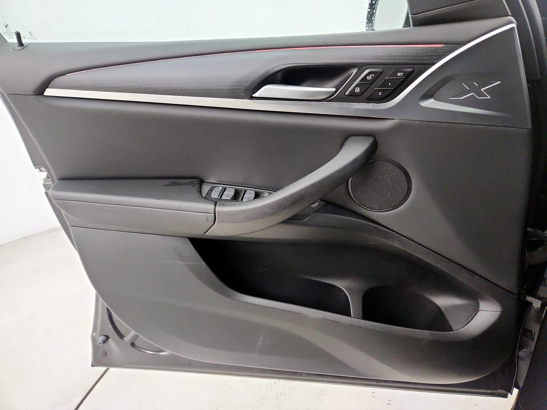 Thumbnail: 2024 BMW X3 - 10